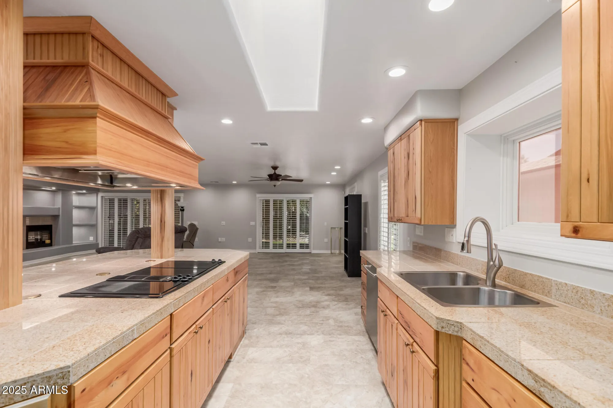 Property Slideshow image 8 of 22 | 12526 w parkwood dr, Sun City West, AZ, 85375