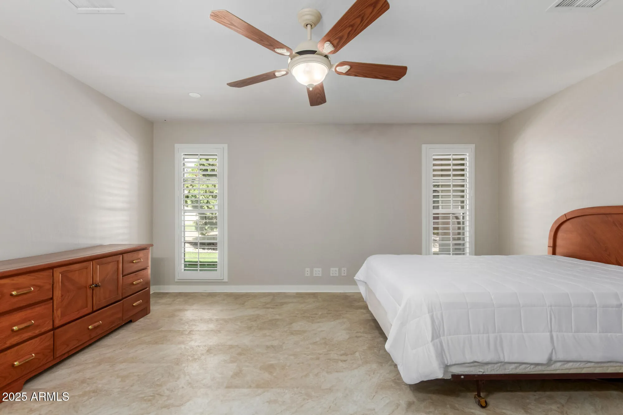 Property Slideshow image 13 of 22 | 12526 w parkwood dr, Sun City West, AZ, 85375