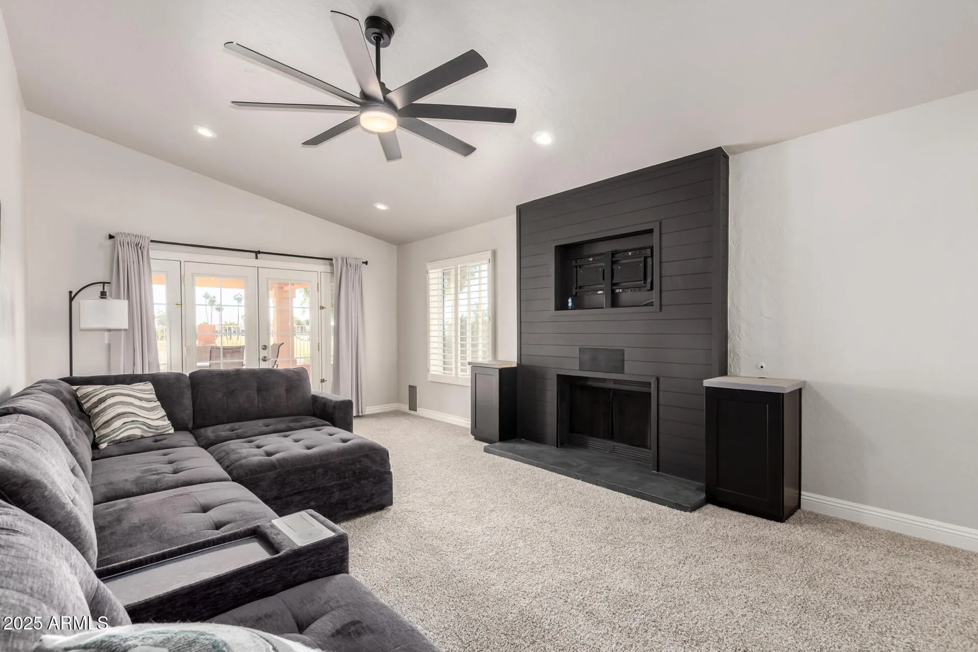 Property Slideshow image 7 of 39 | 12841 s 46th st, Phoenix, AZ, 85044