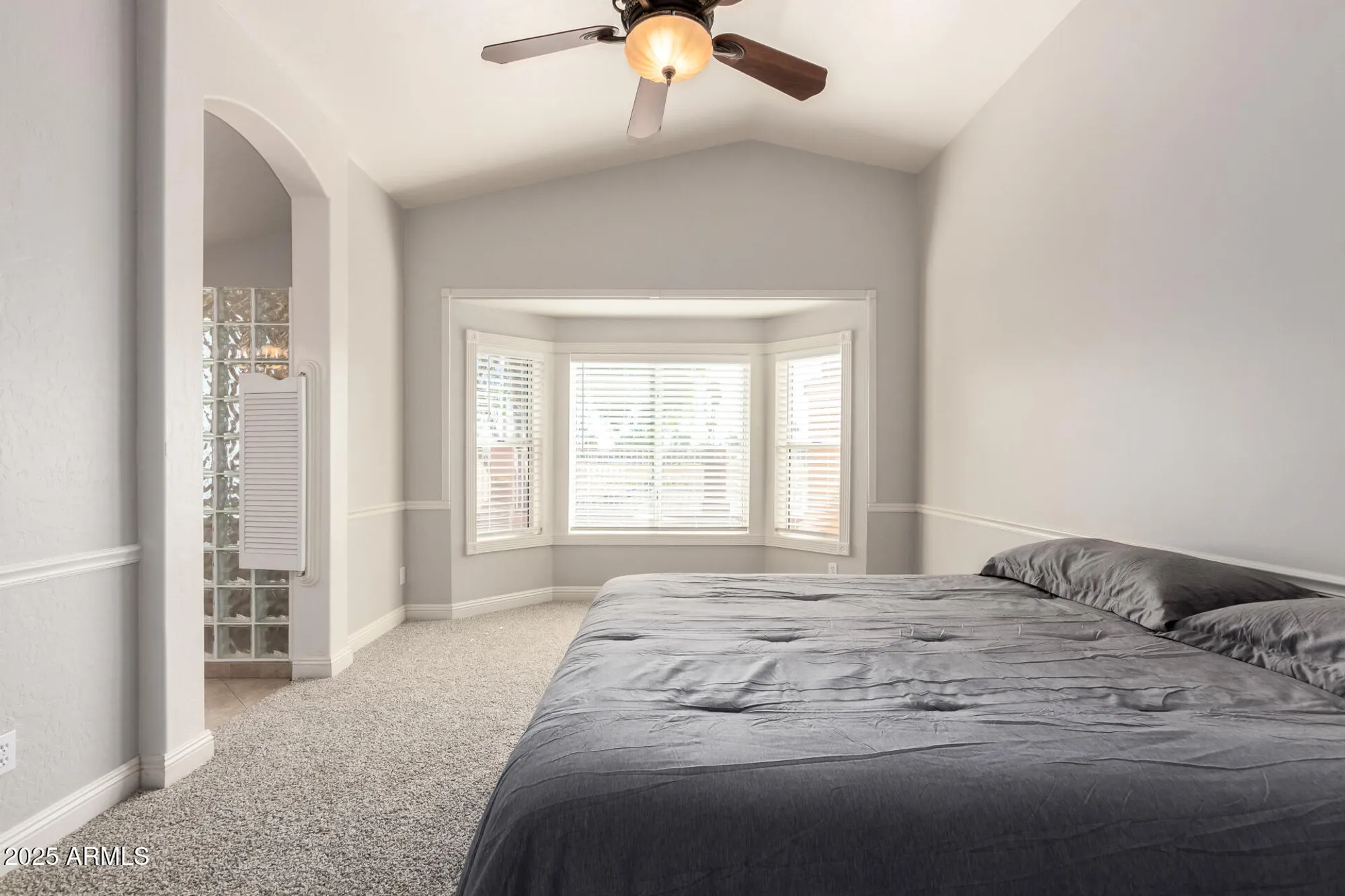 Property Slideshow image 14 of 39 | 12841 s 46th st, Phoenix, AZ, 85044