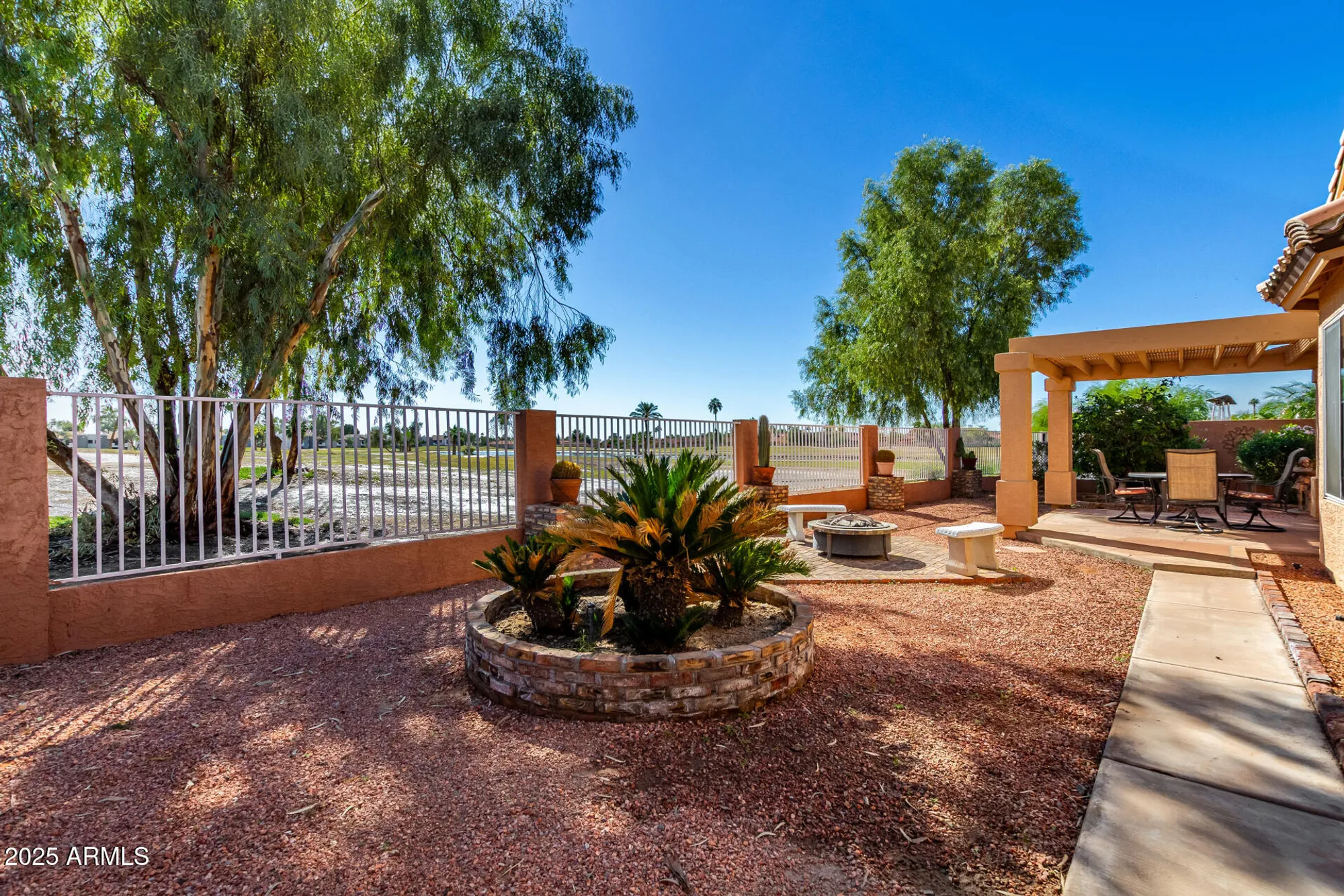 Property Slideshow image 32 of 39 | 12841 s 46th st, Phoenix, AZ, 85044