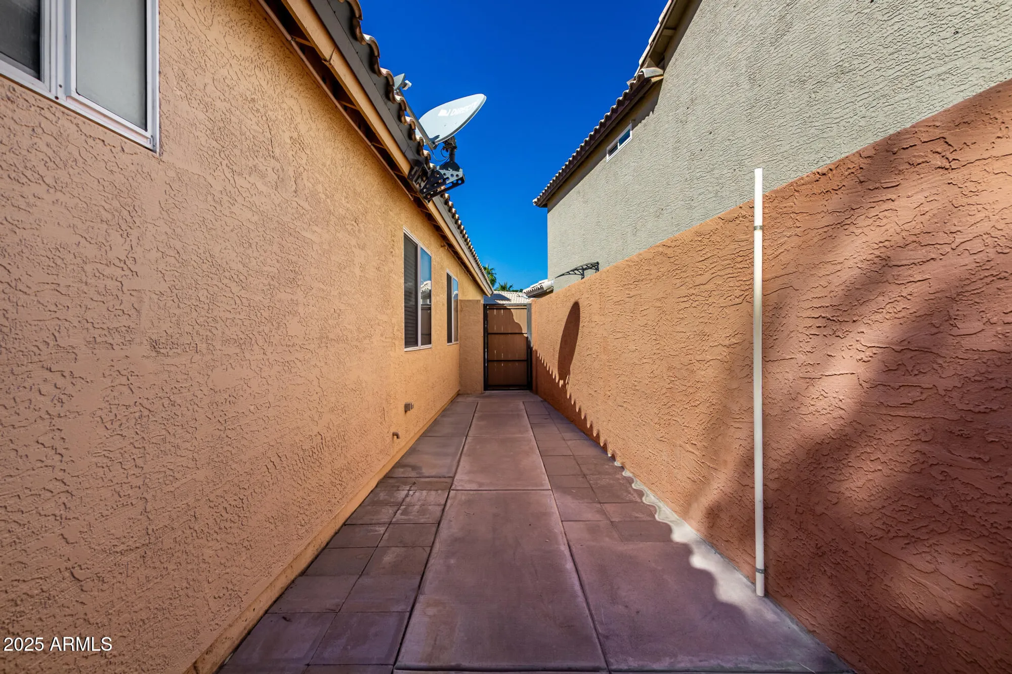 Property Slideshow image 37 of 39 | 12841 s 46th st, Phoenix, AZ, 85044