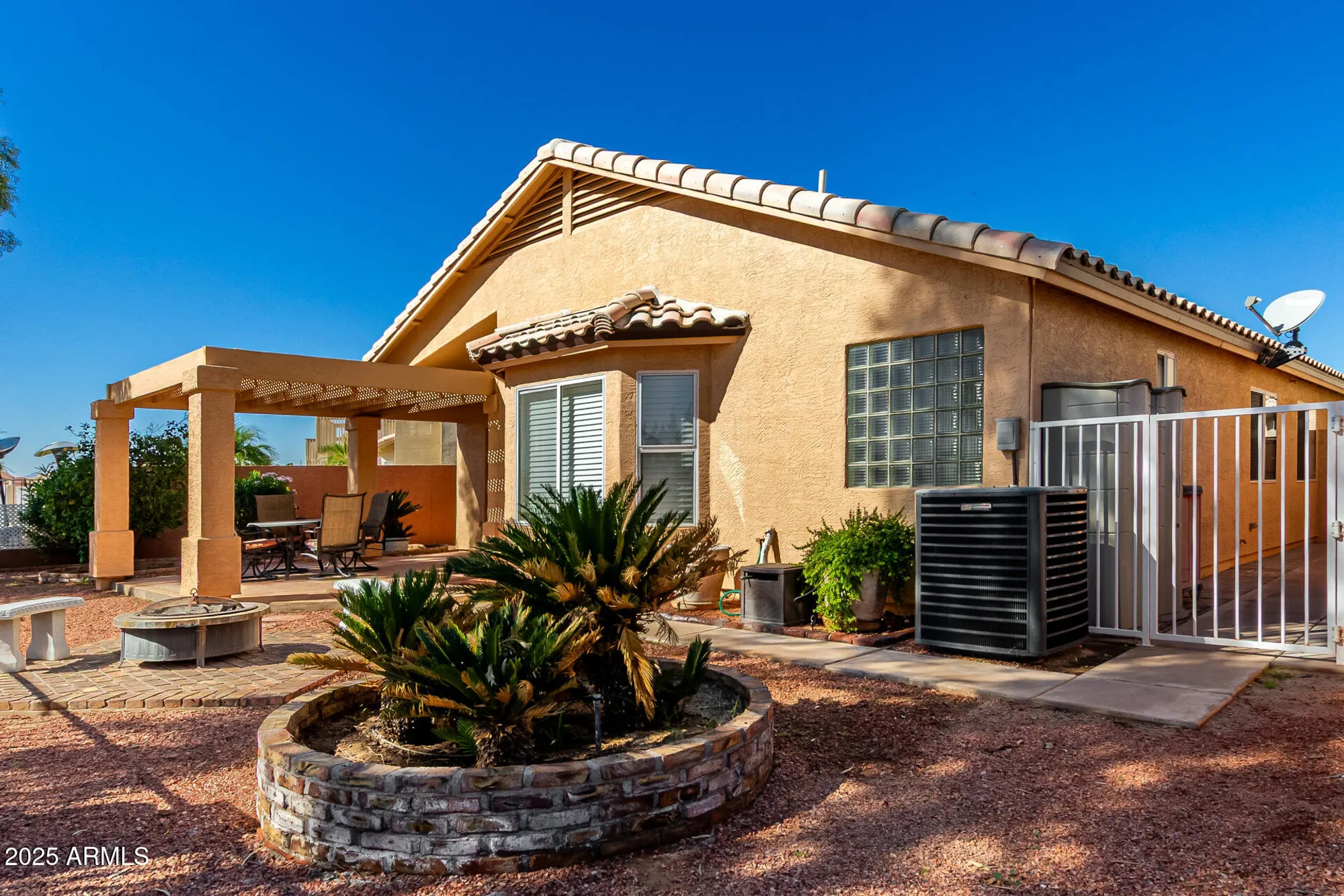 Property Slideshow image 34 of 39 | 12841 s 46th st, Phoenix, AZ, 85044