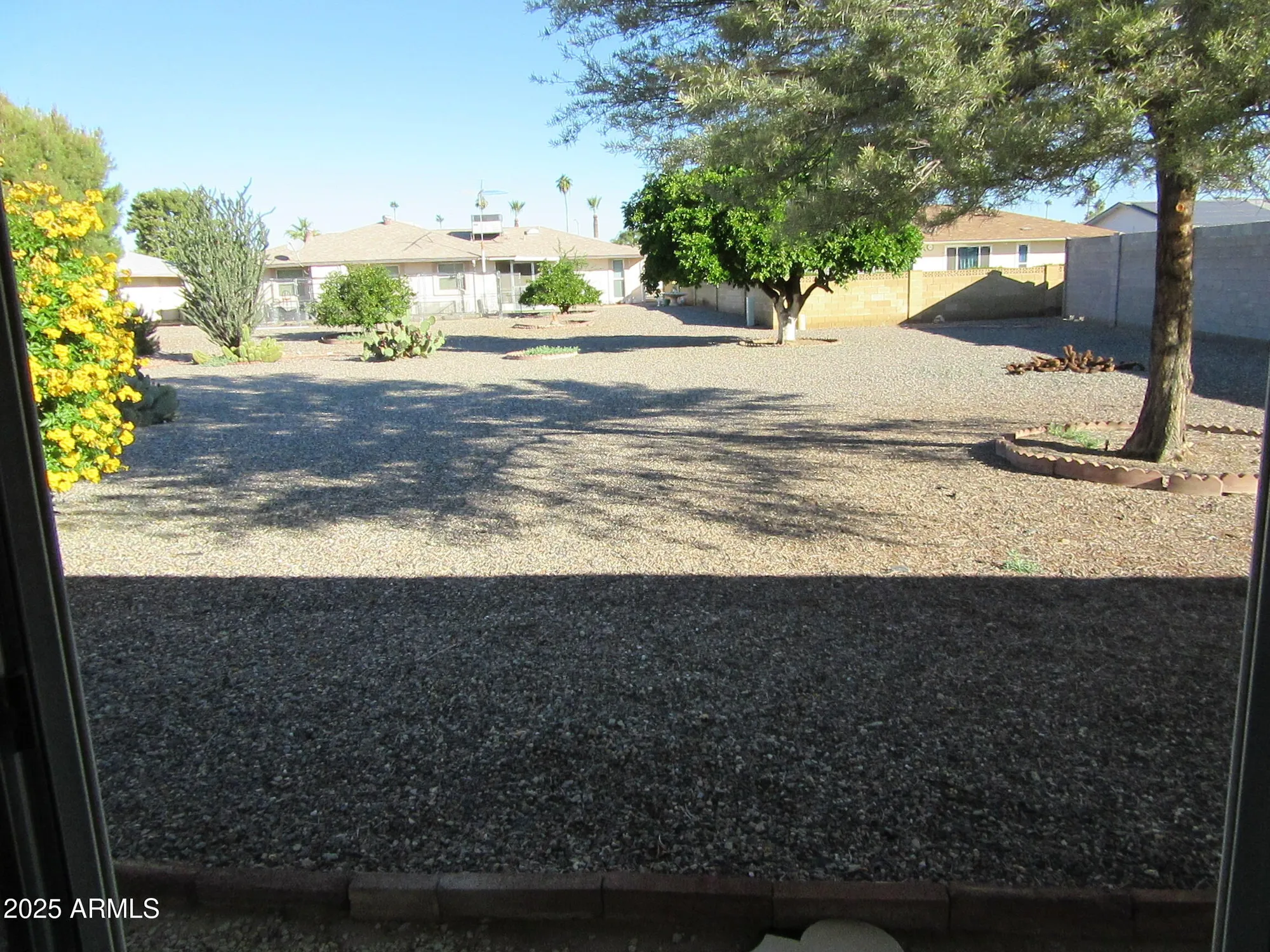 Property Slideshow image 23 of 28 | 9502 w pineridge dr, Sun City, AZ, 85351