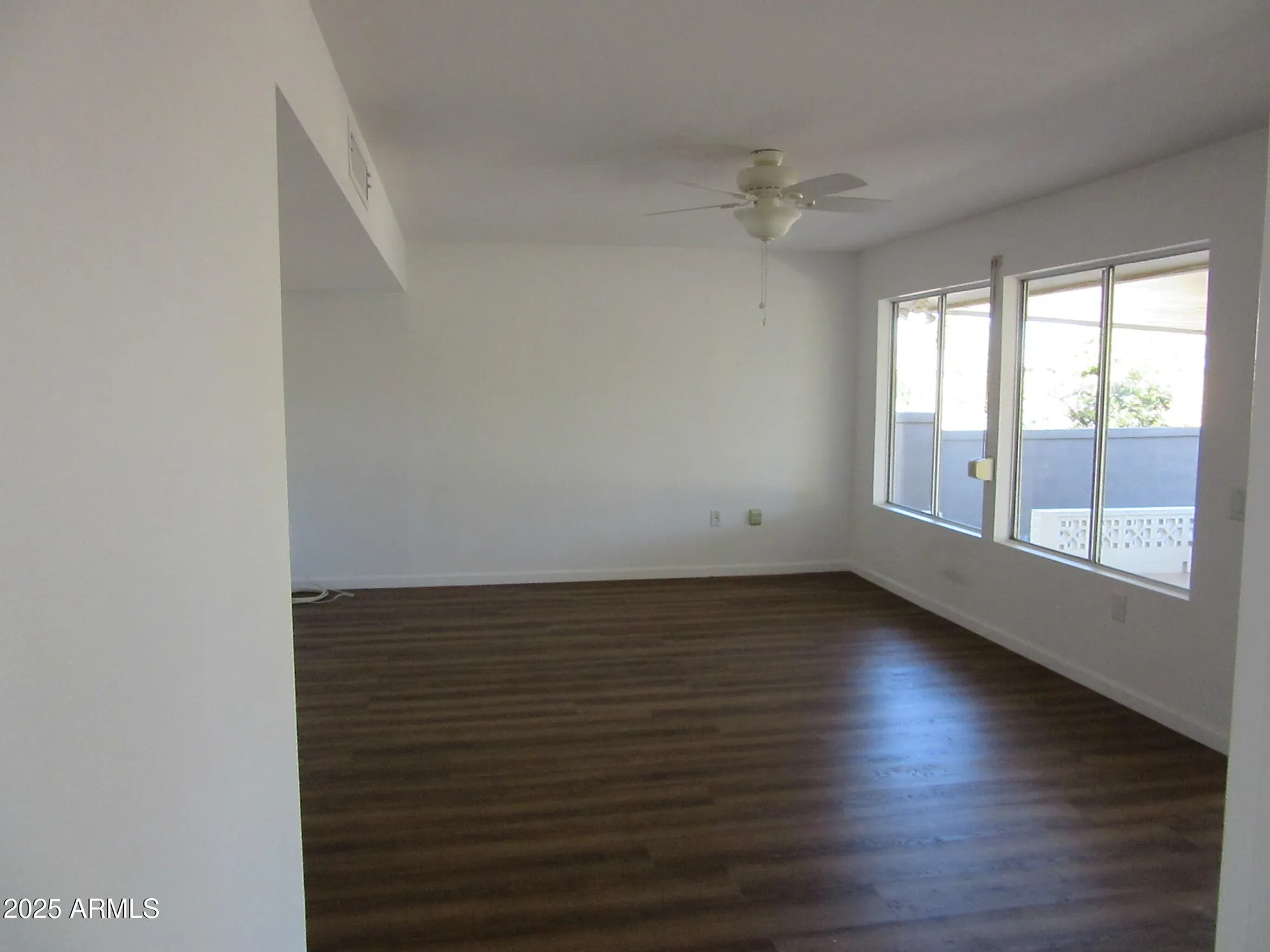 Property Slideshow image 20 of 28 | 9502 w pineridge dr, Sun City, AZ, 85351