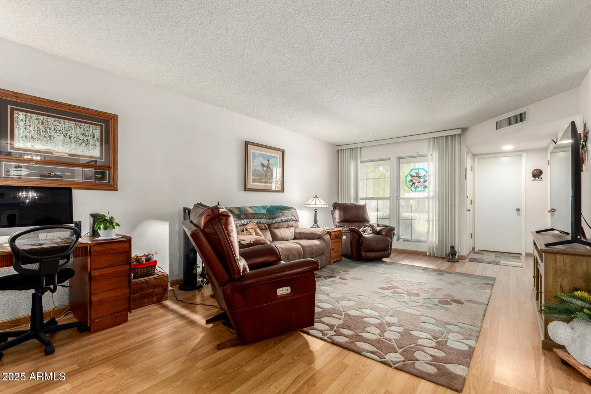 Property Slideshow image 4 of 32 | 10422 w ocotillo dr, Sun City, AZ, 85373