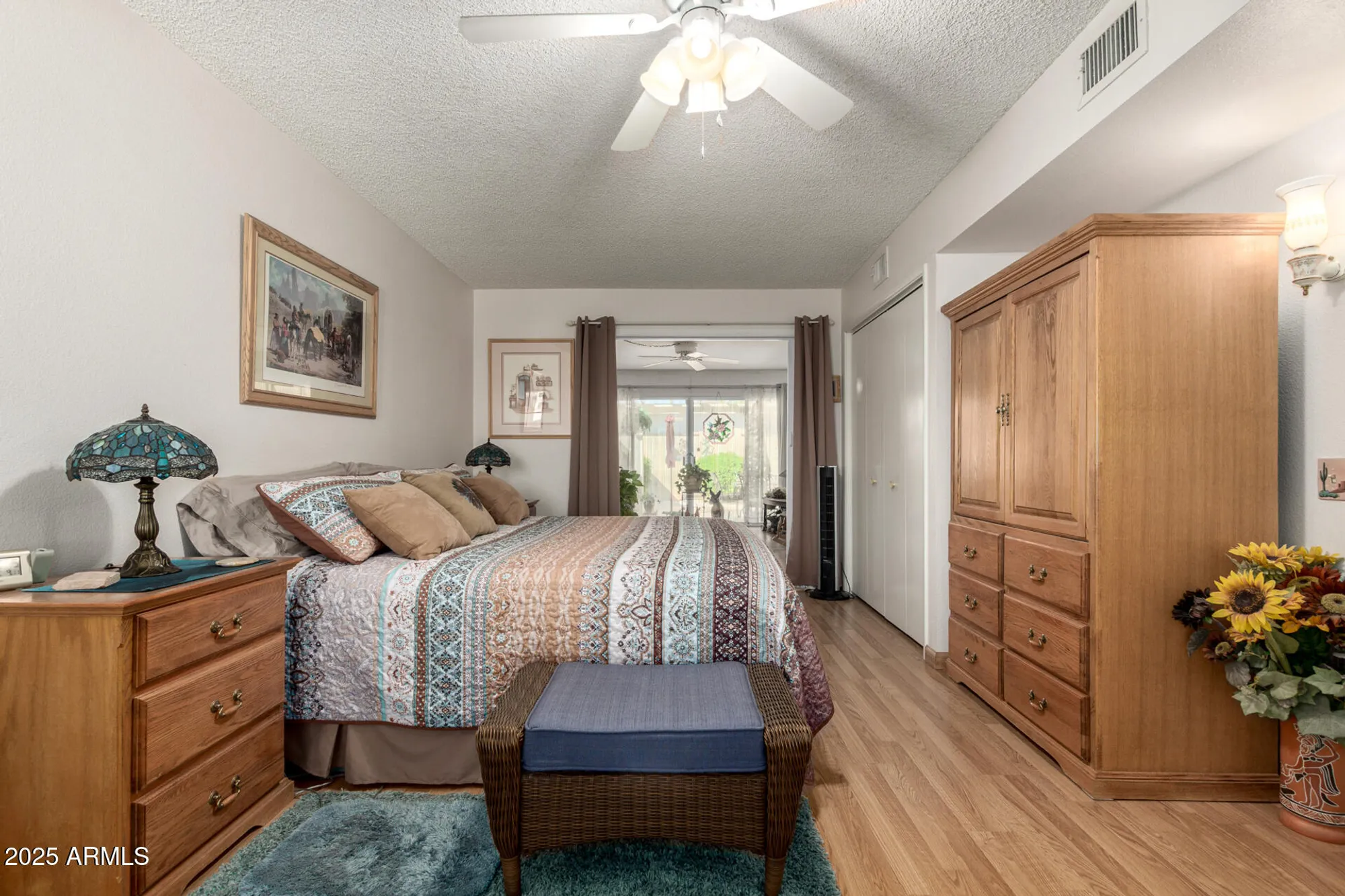 Property Slideshow image 18 of 32 | 10422 w ocotillo dr, Sun City, AZ, 85373