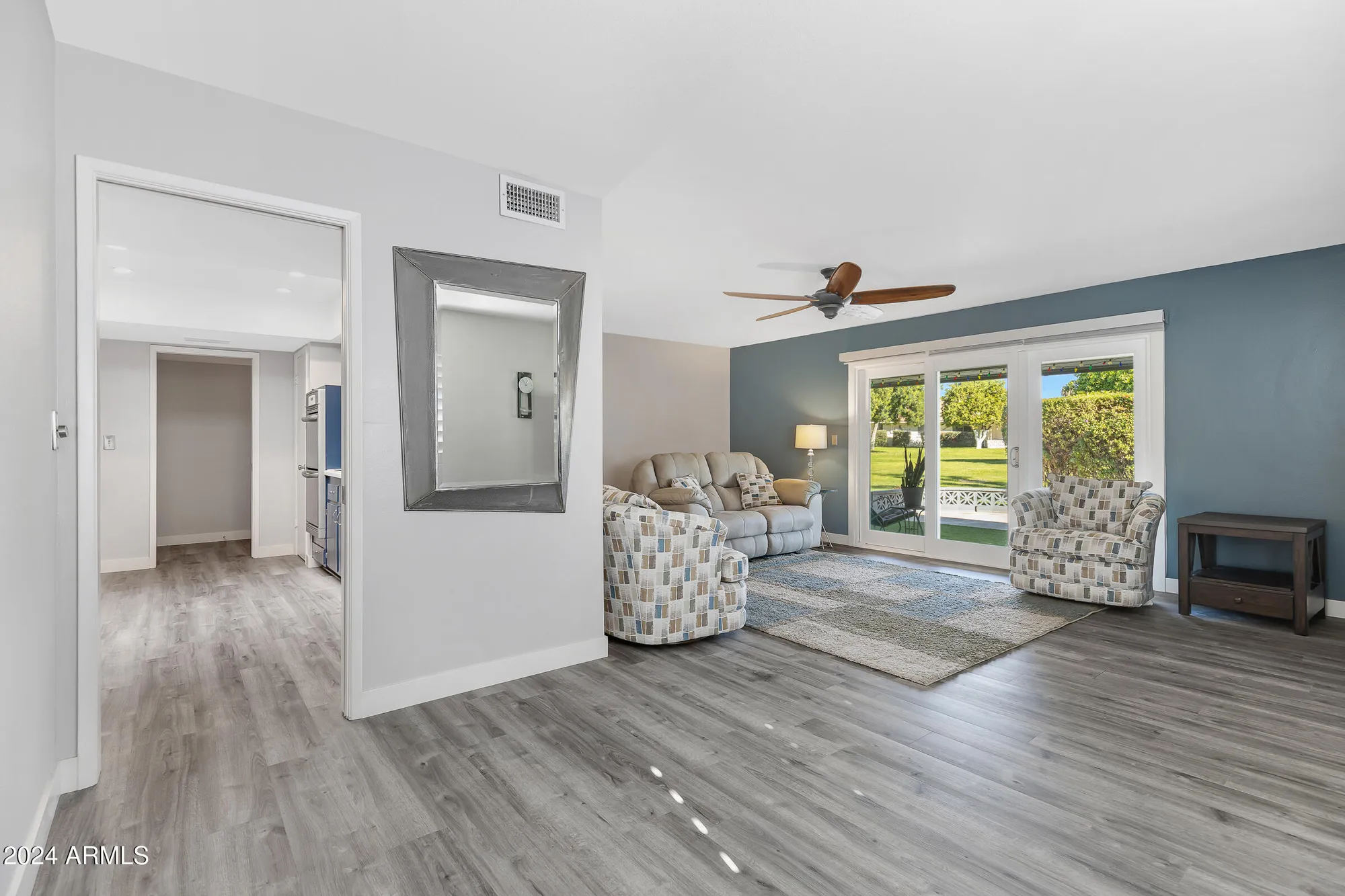 Property Slideshow image 22 of 39 | 10114 w candlewood dr, Sun City, AZ, 85351