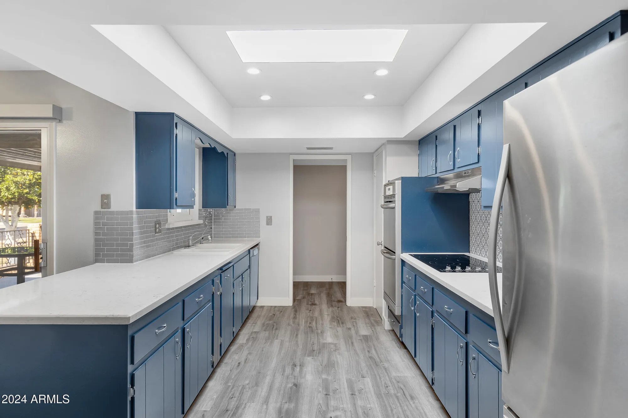 Property Slideshow image 5 of 39 | 10114 w candlewood dr, Sun City, AZ, 85351