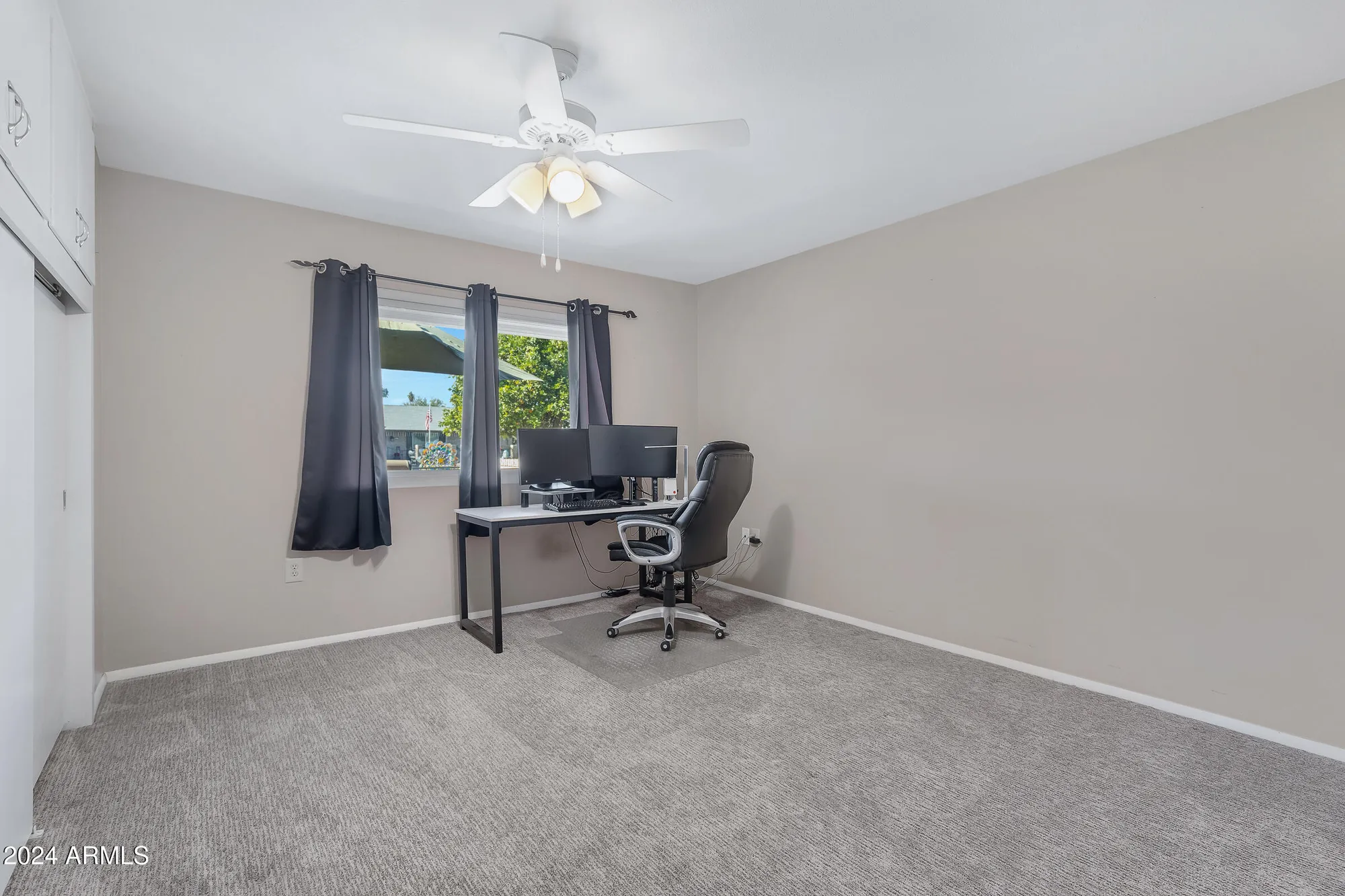 Property Slideshow image 31 of 39 | 10114 w candlewood dr, Sun City, AZ, 85351