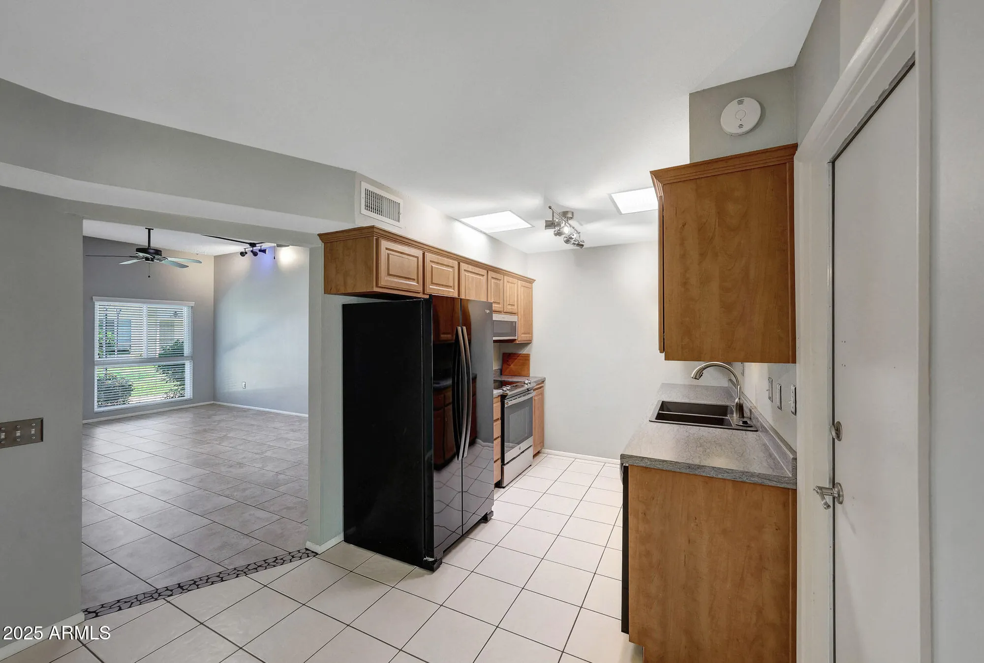 Property Slideshow image 17 of 43 | 10020 w royal oak rd e, Sun City, AZ, 85351