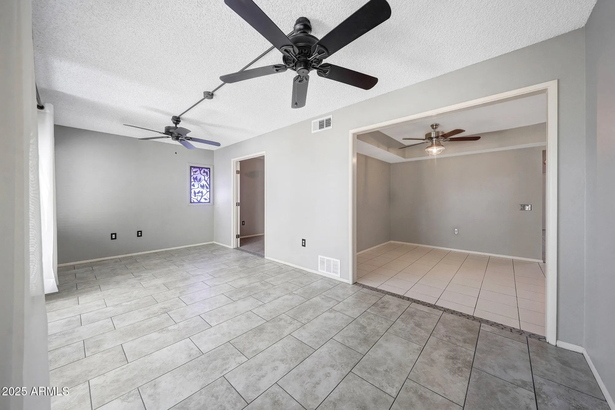 Property Slideshow image 22 of 43 | 10020 w royal oak rd e, Sun City, AZ, 85351