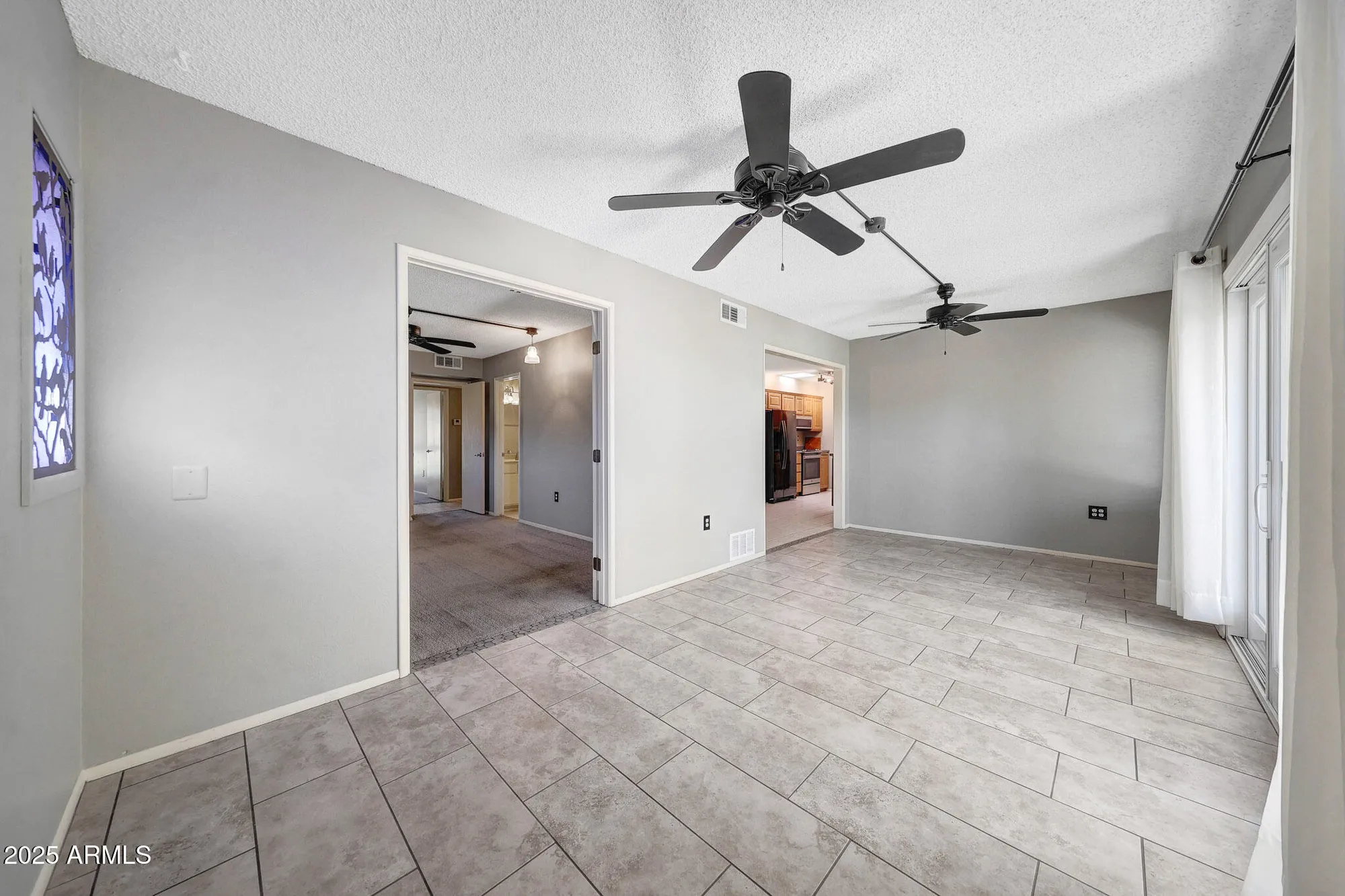 Property Slideshow image 23 of 43 | 10020 w royal oak rd e, Sun City, AZ, 85351