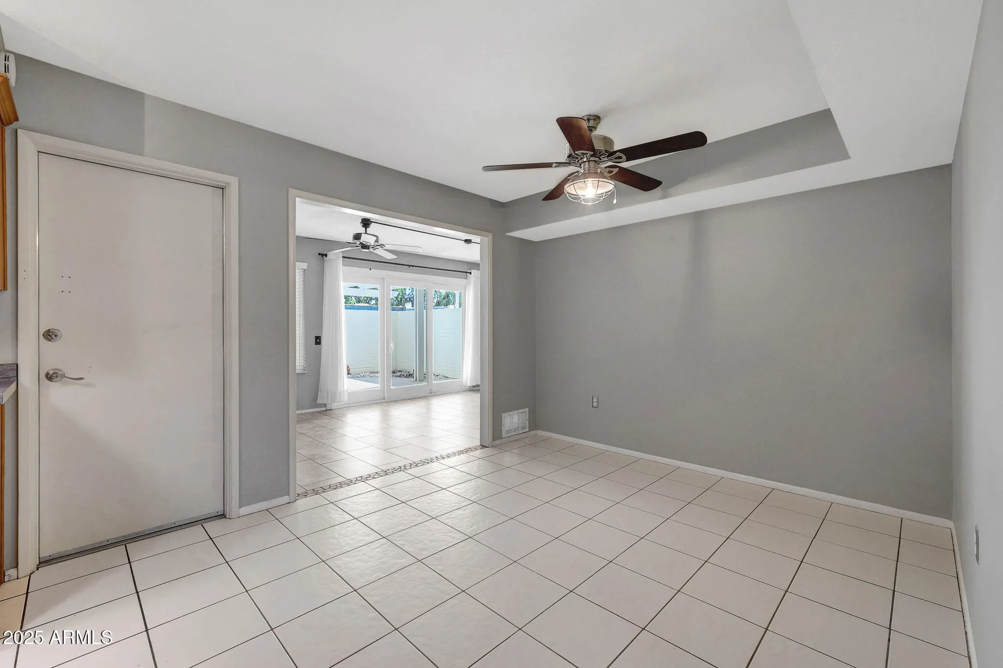 Property Slideshow image 18 of 43 | 10020 w royal oak rd e, Sun City, AZ, 85351