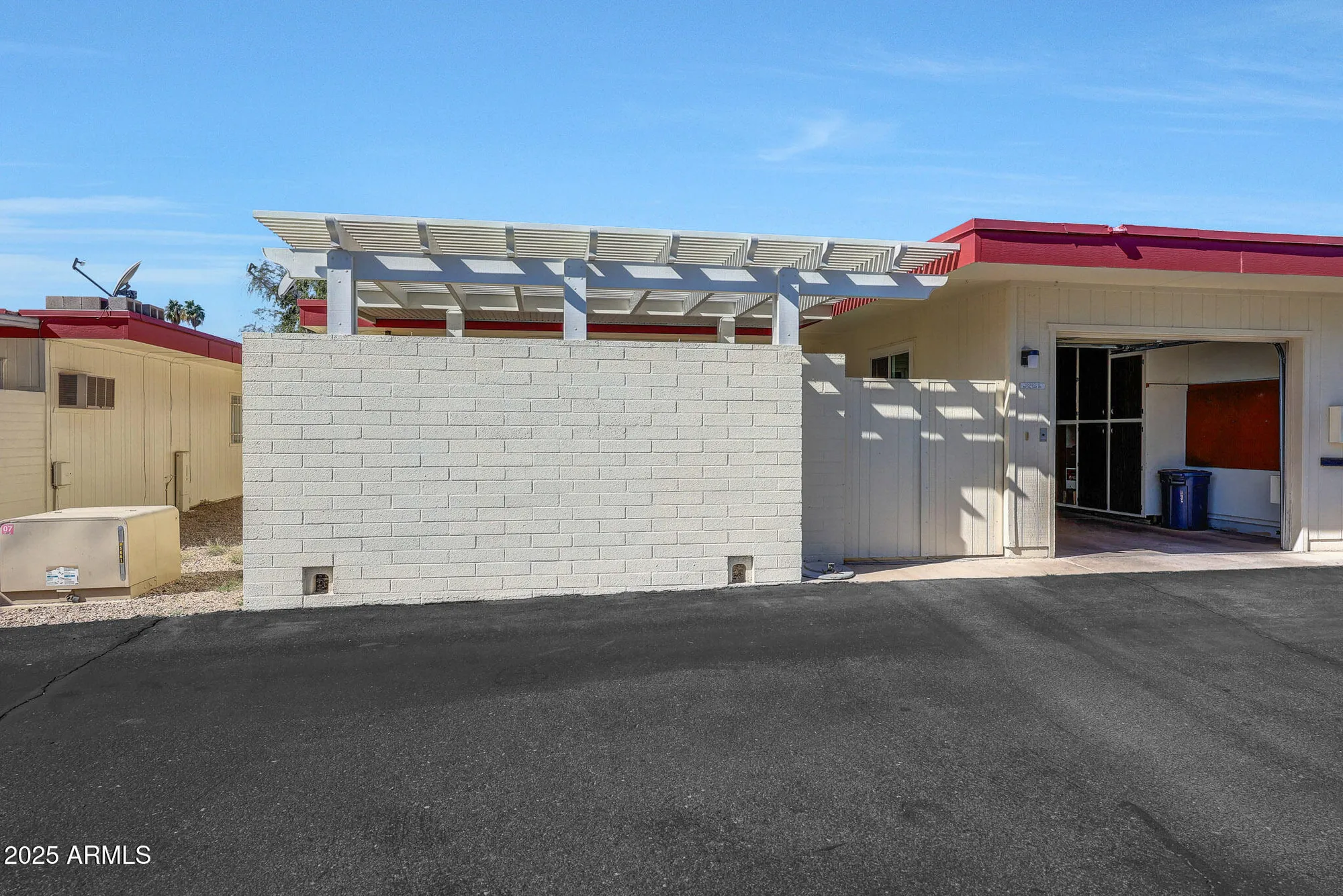 Property Slideshow image 39 of 43 | 10020 w royal oak rd e, Sun City, AZ, 85351