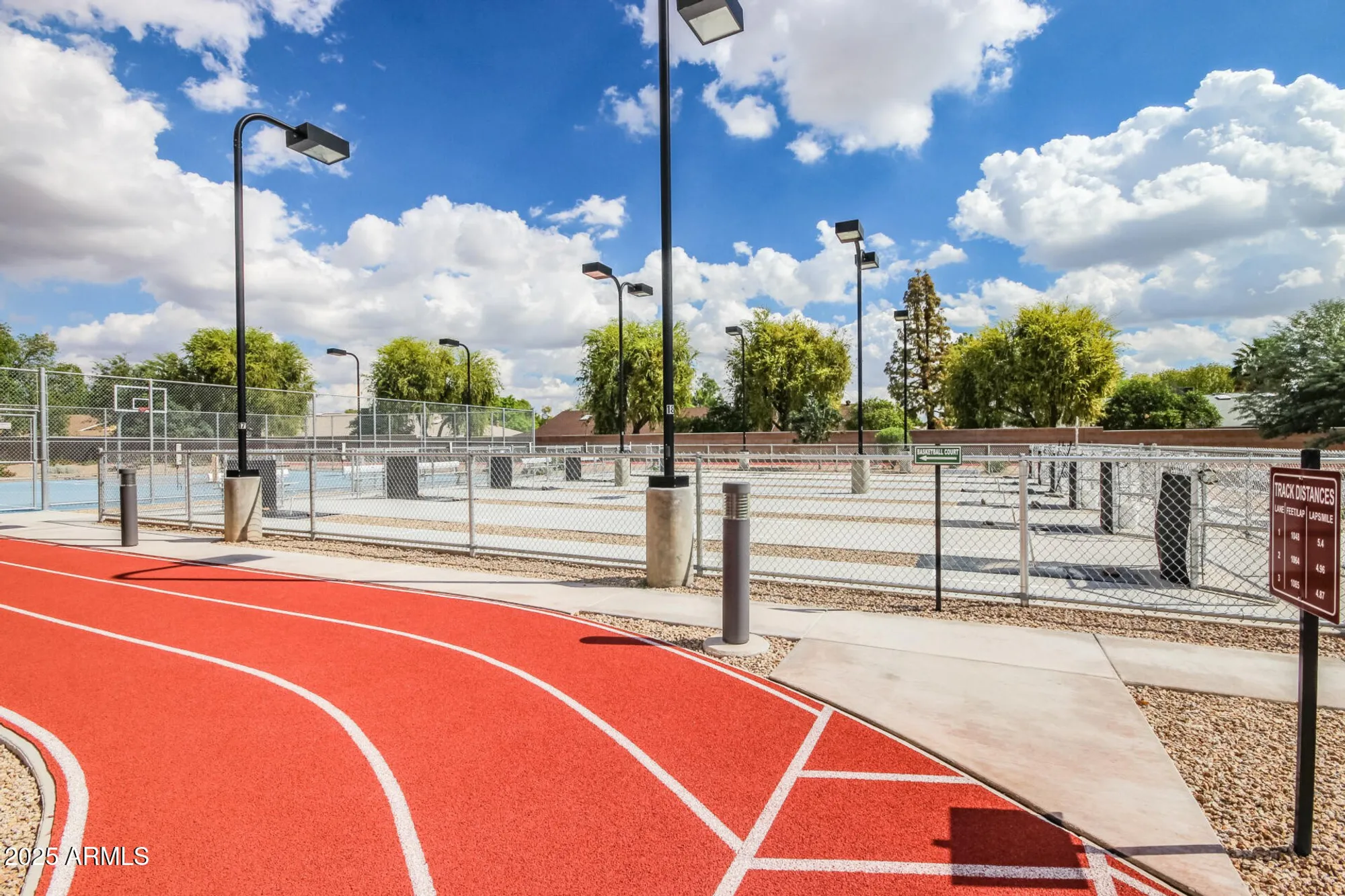 Property Slideshow image 55 of 56 | 18402 n conestoga dr, Sun City, AZ, 85373