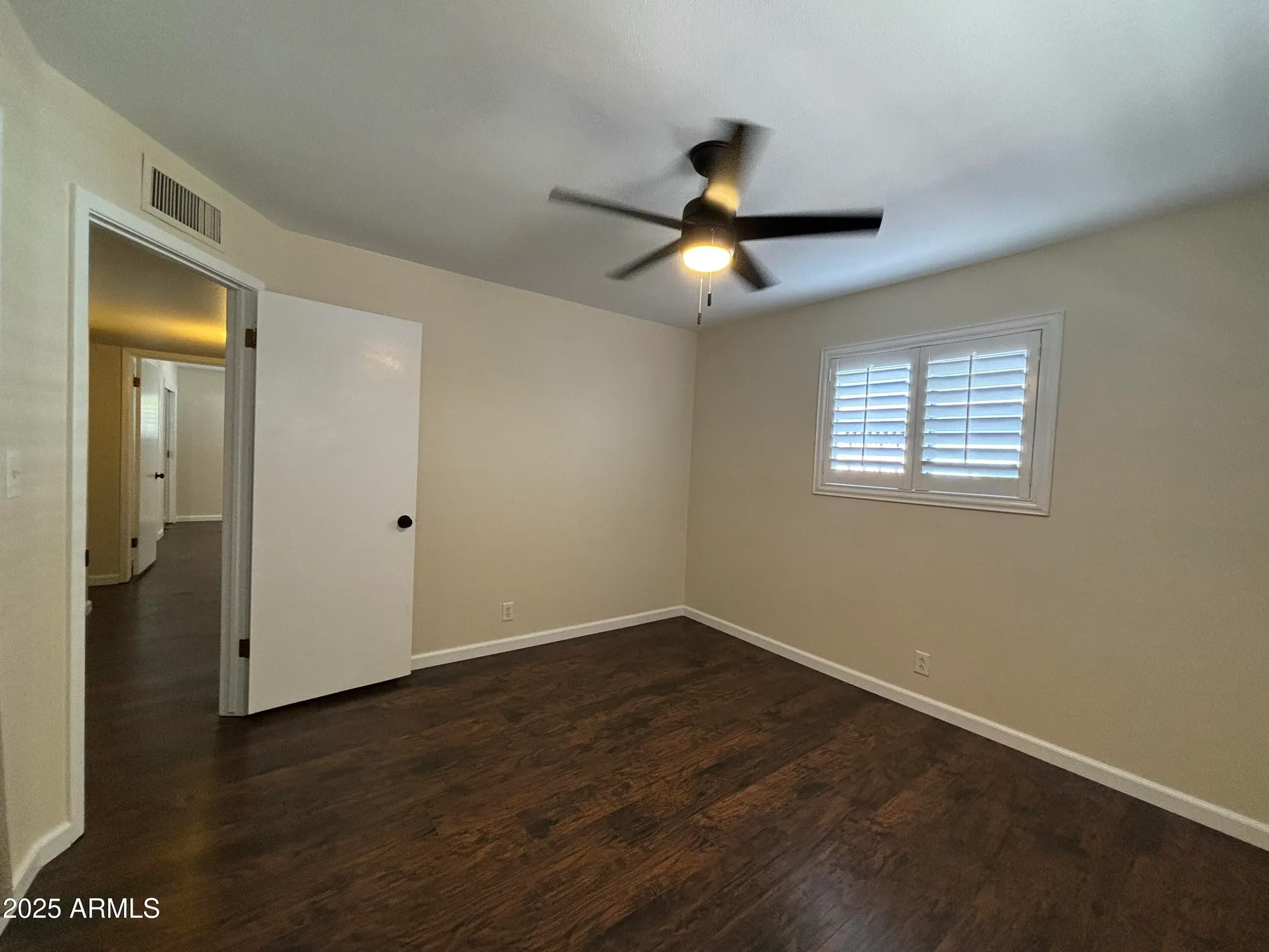 Property Slideshow image 13 of 30 | 619 n 67th pl, Mesa, AZ, 85205