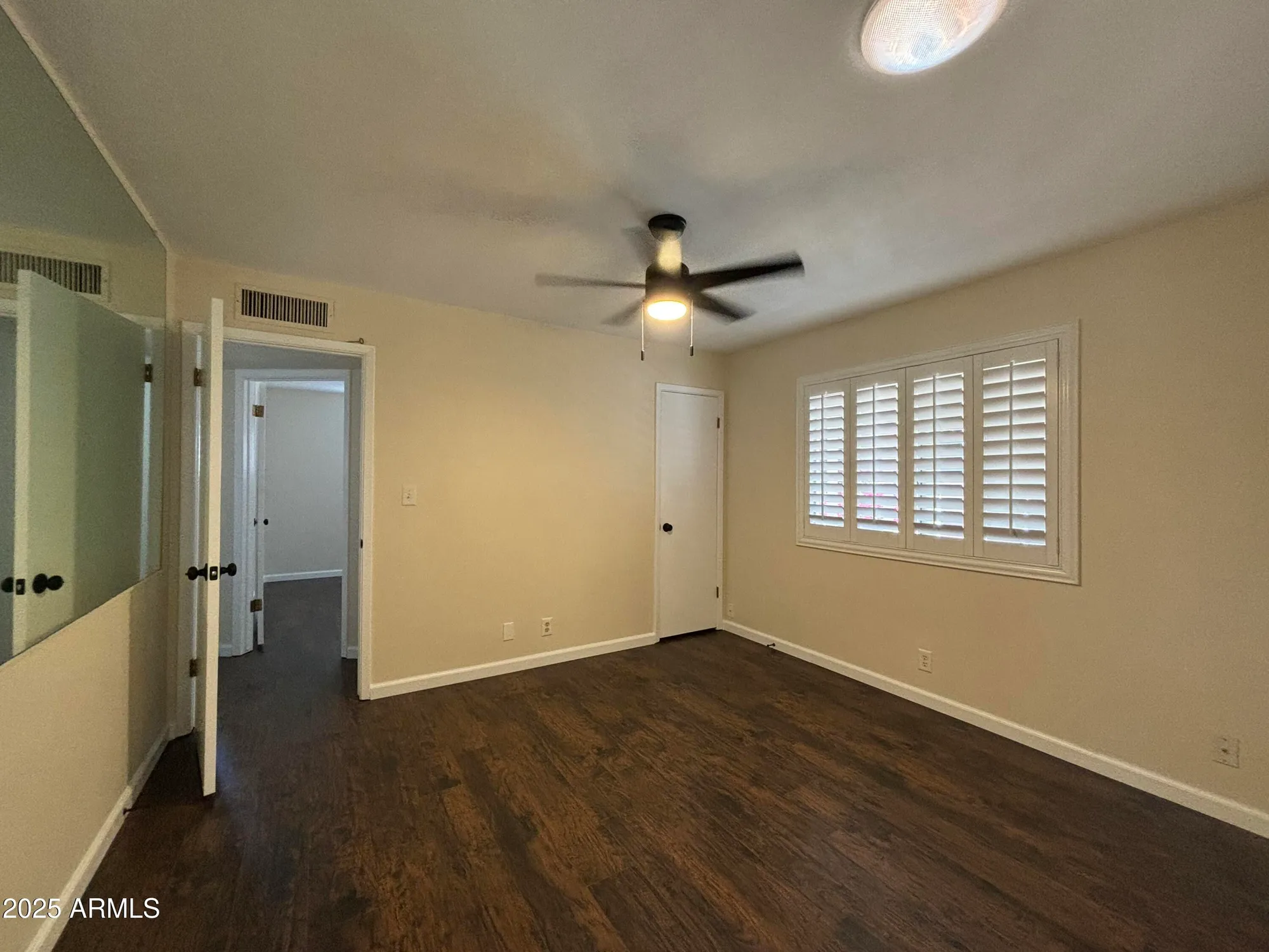 Property Slideshow image 14 of 30 | 619 n 67th pl, Mesa, AZ, 85205