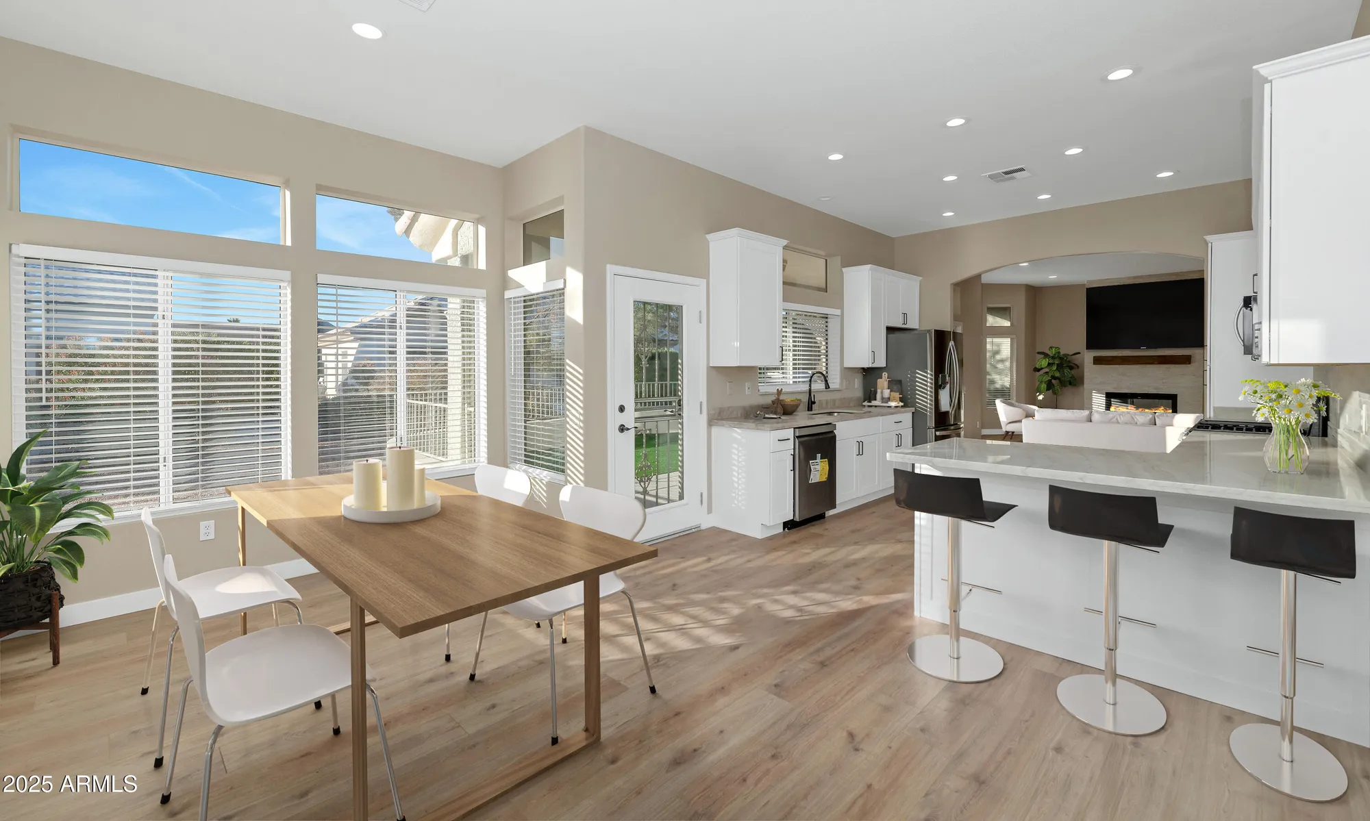 Property Slideshow image 18 of 44 | 22110 n lobo ln, Sun City West, AZ, 85375