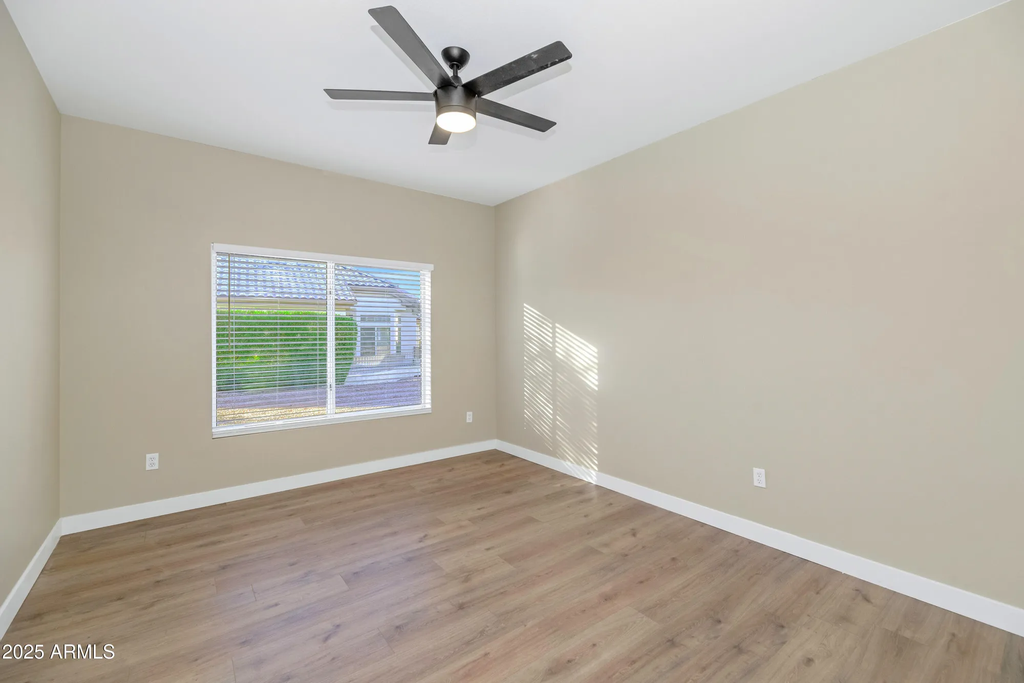 Property Slideshow image 27 of 44 | 22110 n lobo ln, Sun City West, AZ, 85375