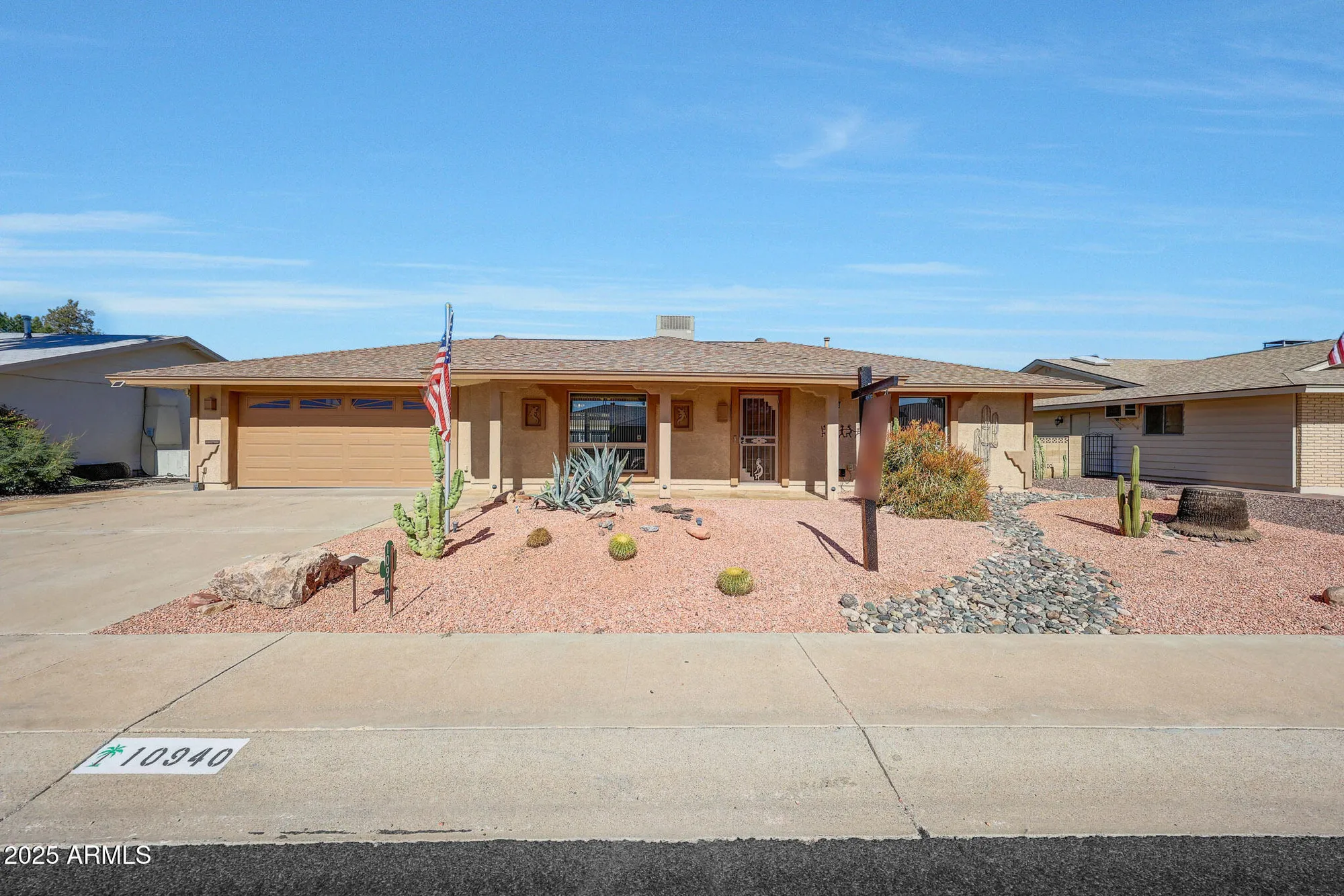 Property Slideshow image 1 of 53 | 10940 w white mountain rd, Sun City, AZ, 85351