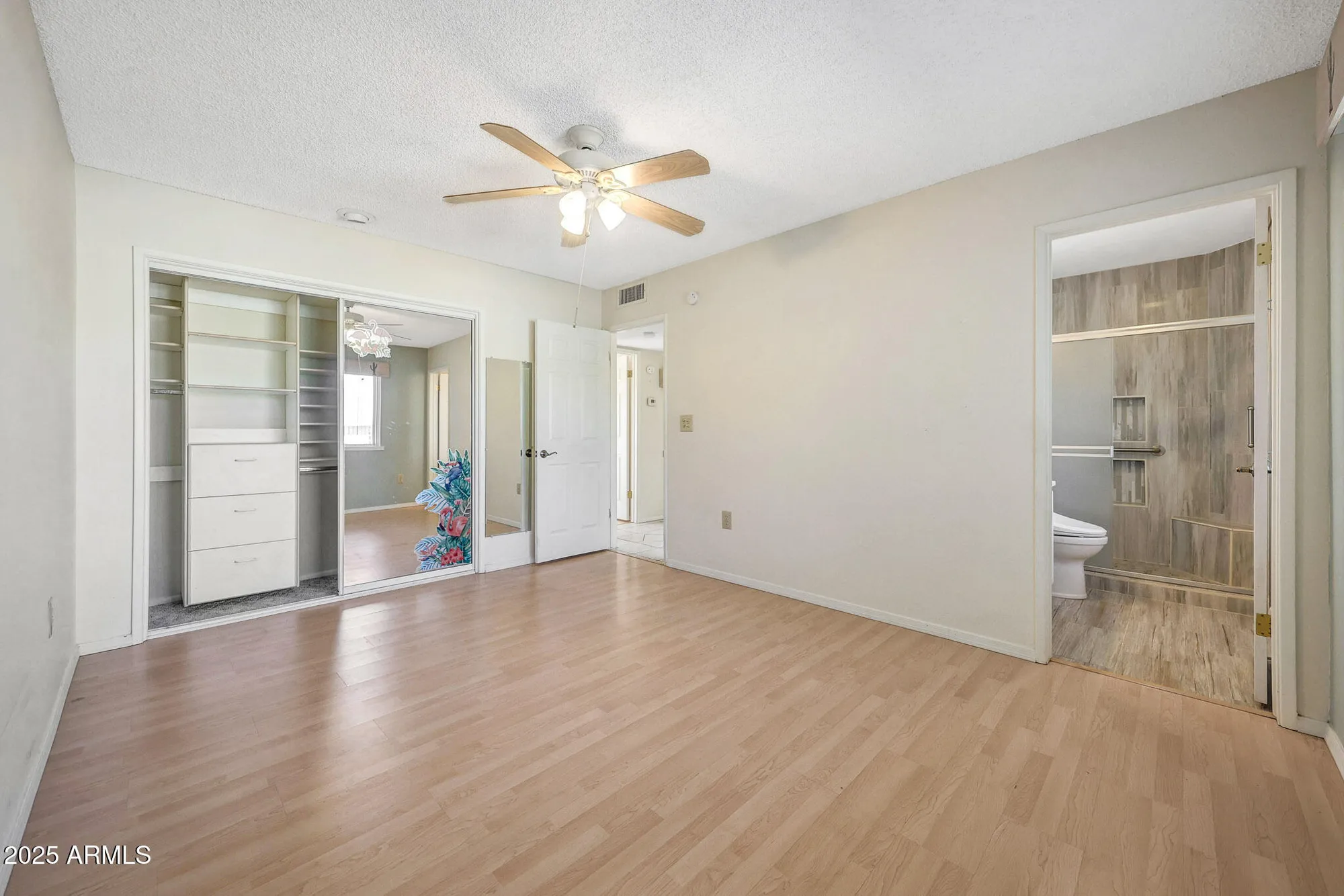 Property Slideshow image 24 of 53 | 10940 w white mountain rd, Sun City, AZ, 85351