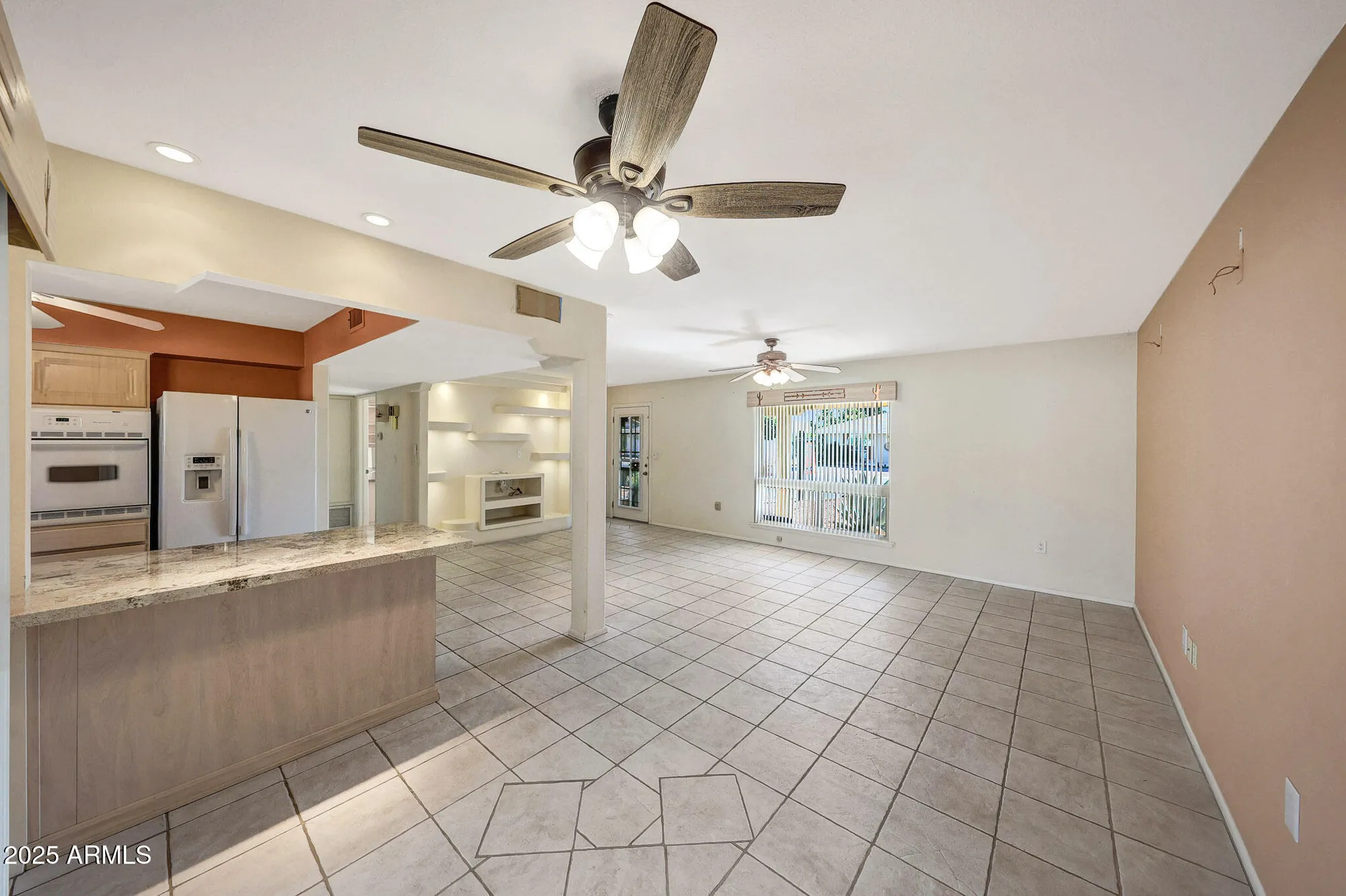 Property Slideshow image 14 of 53 | 10940 w white mountain rd, Sun City, AZ, 85351