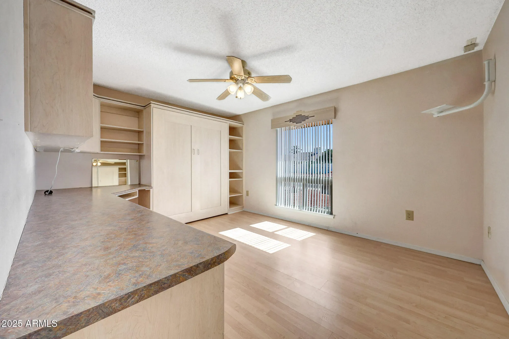 Property Slideshow image 20 of 53 | 10940 w white mountain rd, Sun City, AZ, 85351