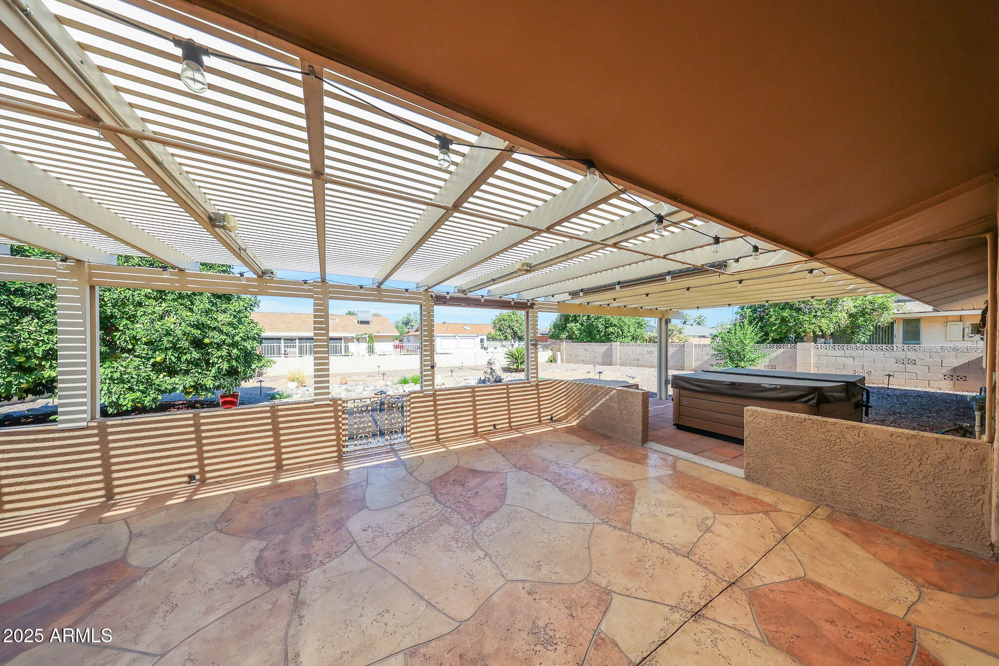 Property Slideshow image 31 of 53 | 10940 w white mountain rd, Sun City, AZ, 85351