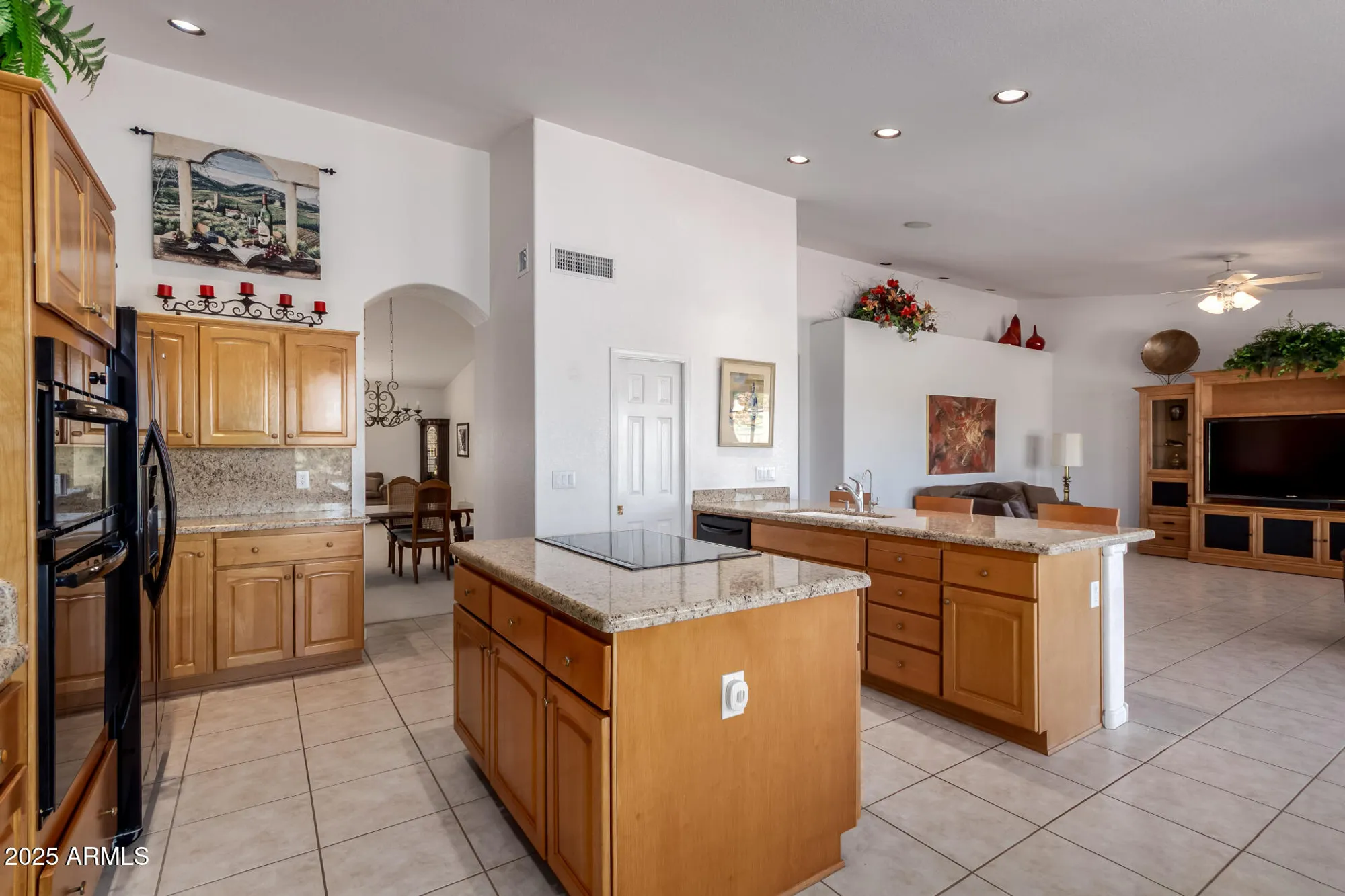 Property Slideshow image 12 of 54 | 9020 e cedar waxwing dr, Sun Lakes, AZ, 85248