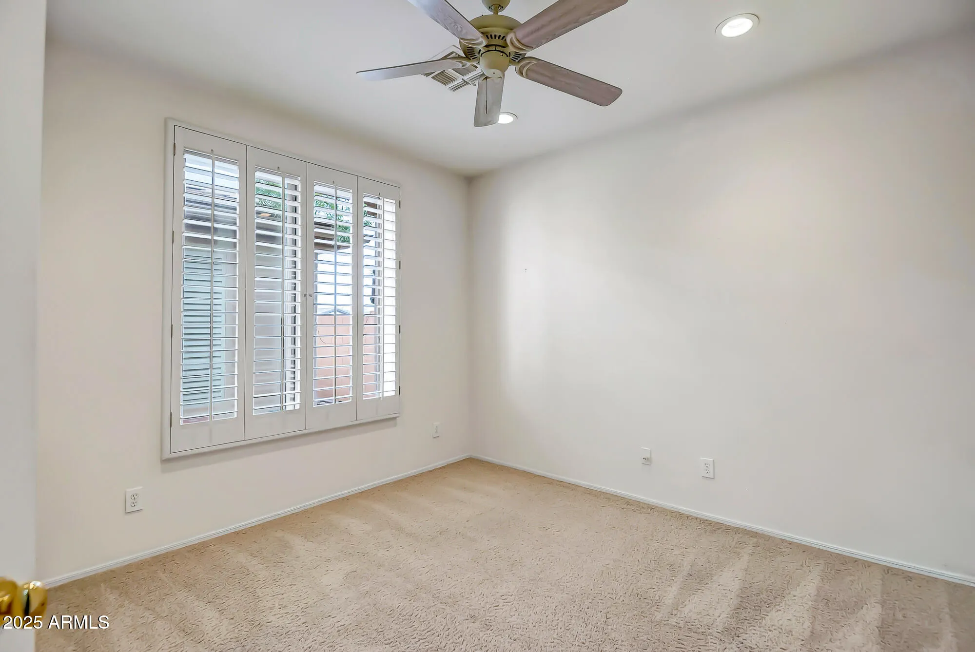 Property Slideshow image 26 of 36 | 41628 n cedar chase rd, Anthem, AZ, 85086