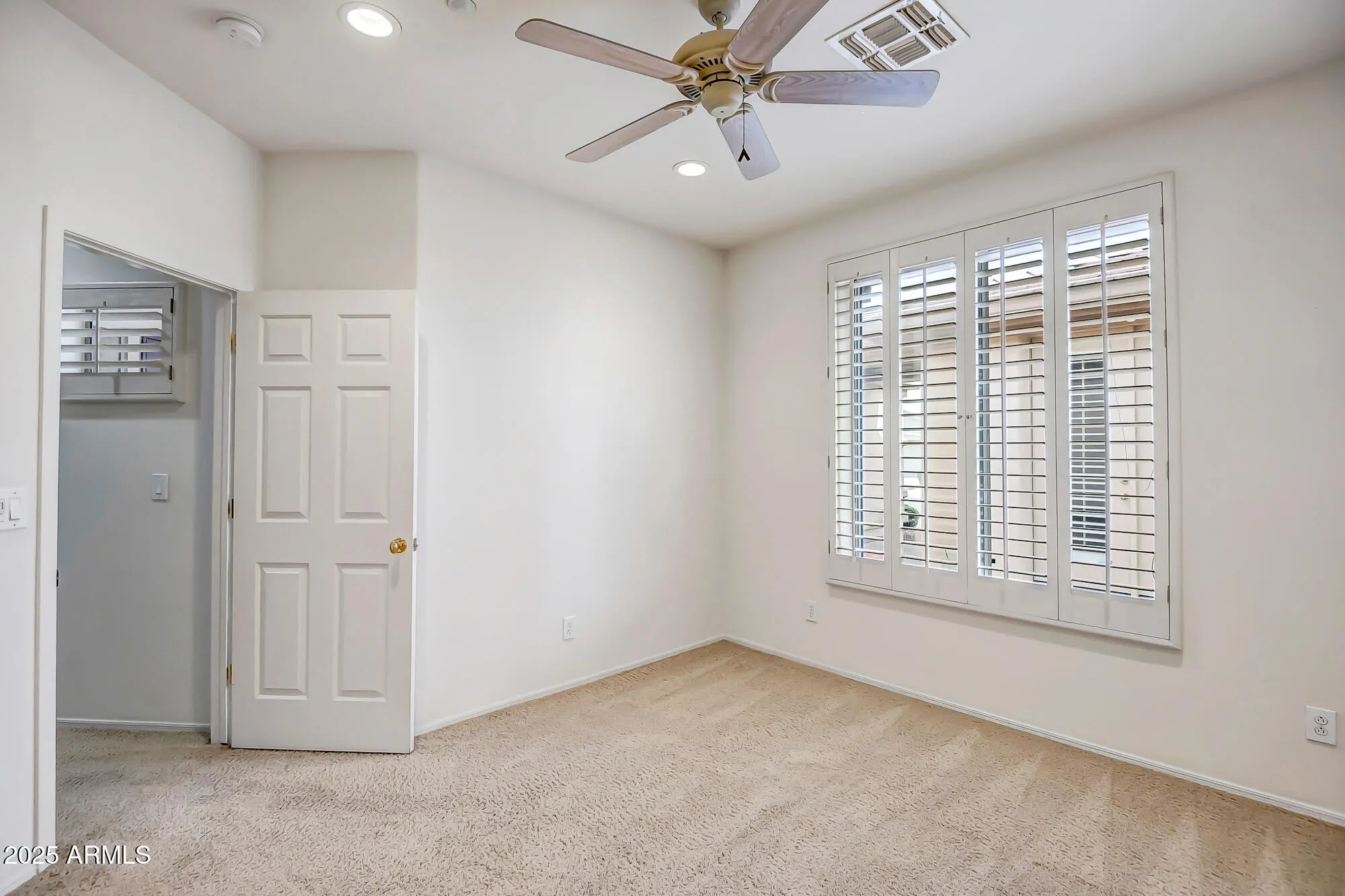 Property Slideshow image 27 of 36 | 41628 n cedar chase rd, Anthem, AZ, 85086