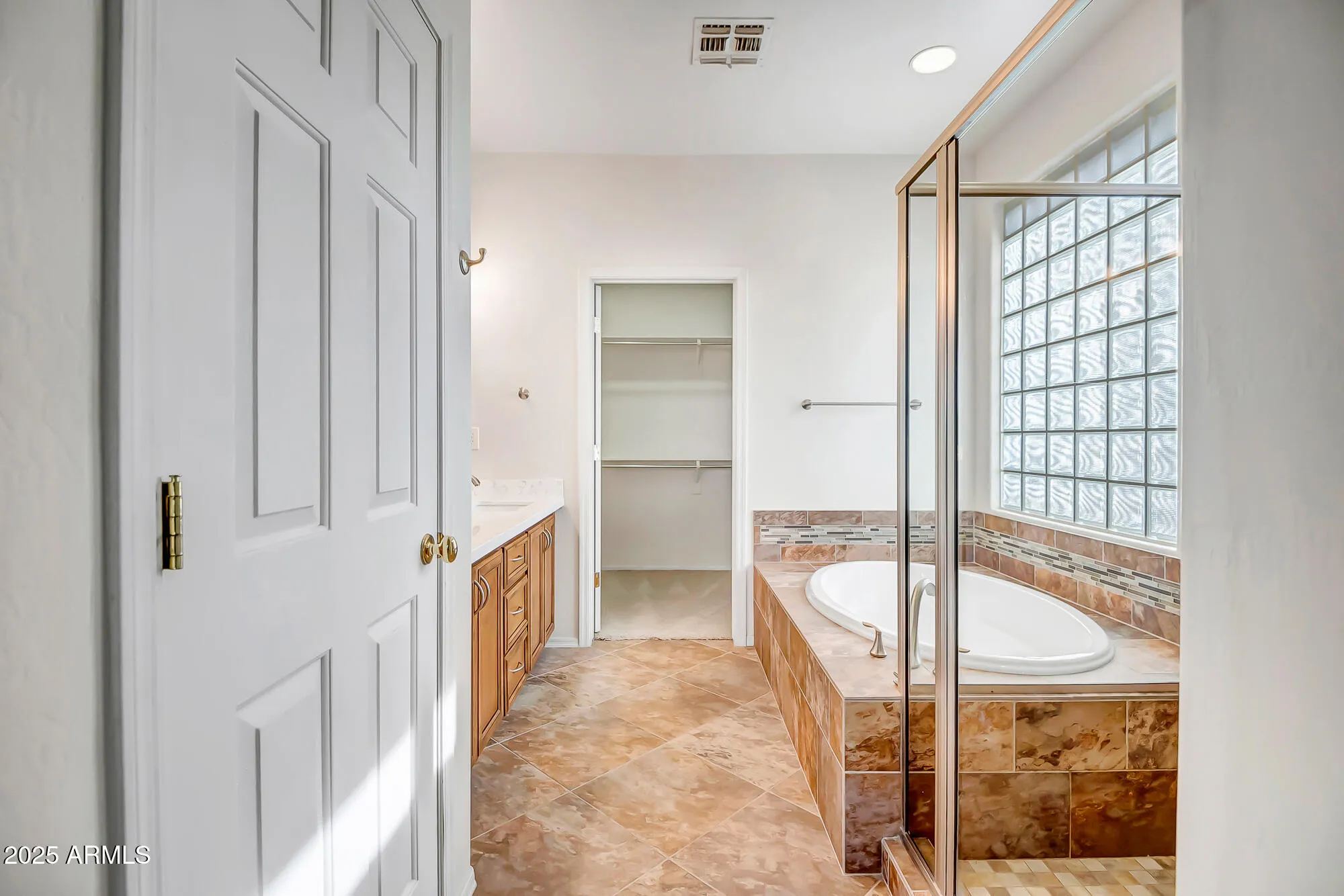 Property Slideshow image 21 of 36 | 41628 n cedar chase rd, Anthem, AZ, 85086