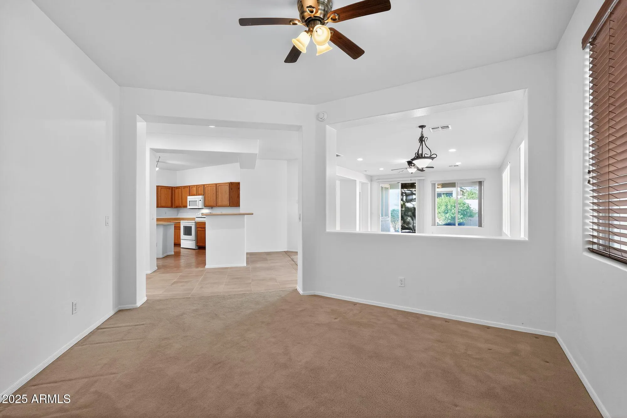 Property Slideshow image 7 of 26 | 22946 w desert bloom st, Buckeye, AZ, 85326