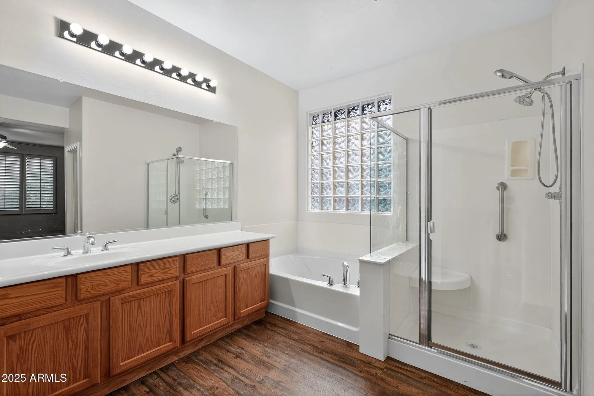 Property Slideshow image 14 of 26 | 22946 w desert bloom st, Buckeye, AZ, 85326