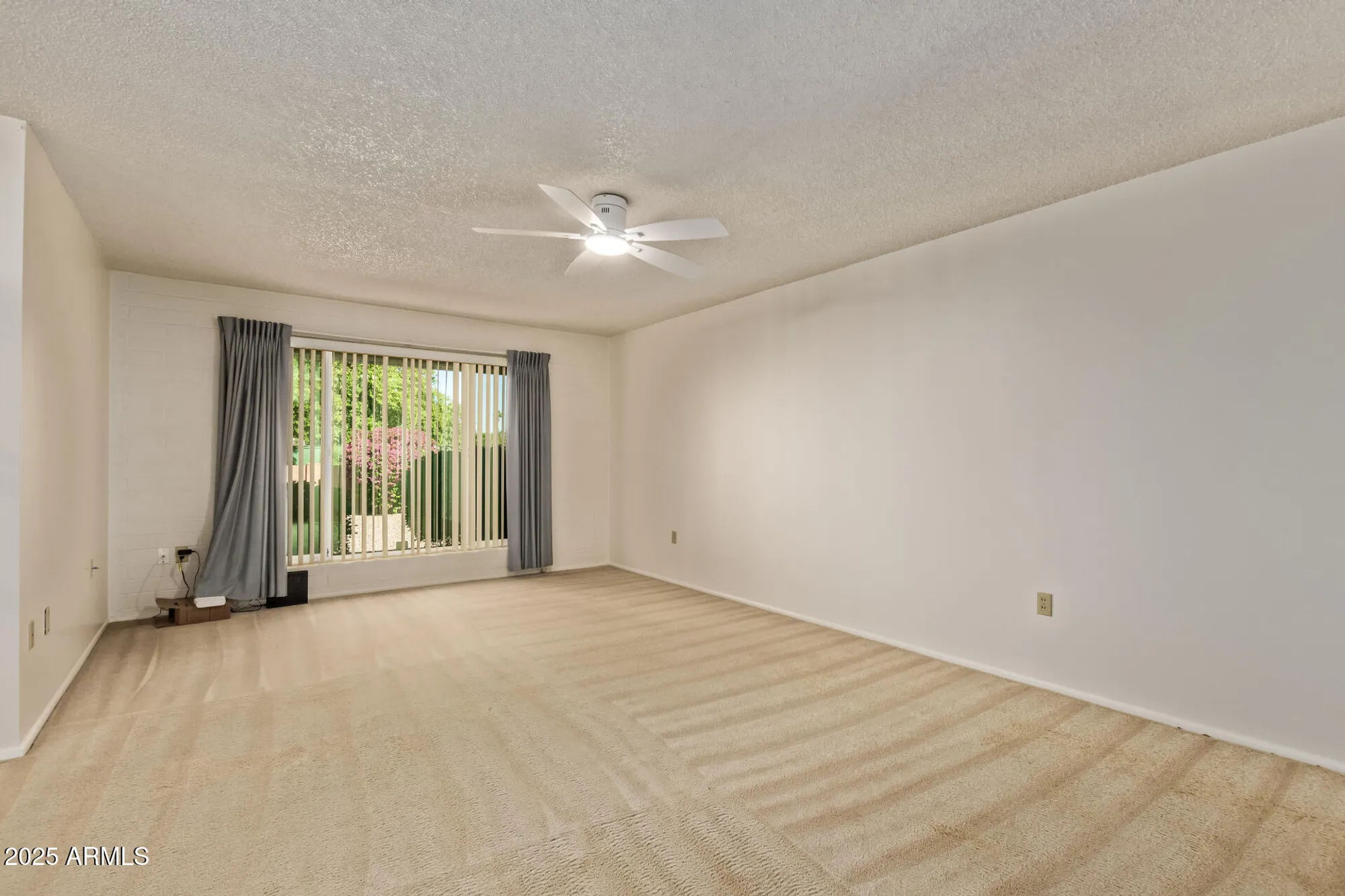 Property Slideshow image 8 of 33 | 10034 w concord ave, Sun City, AZ, 85351