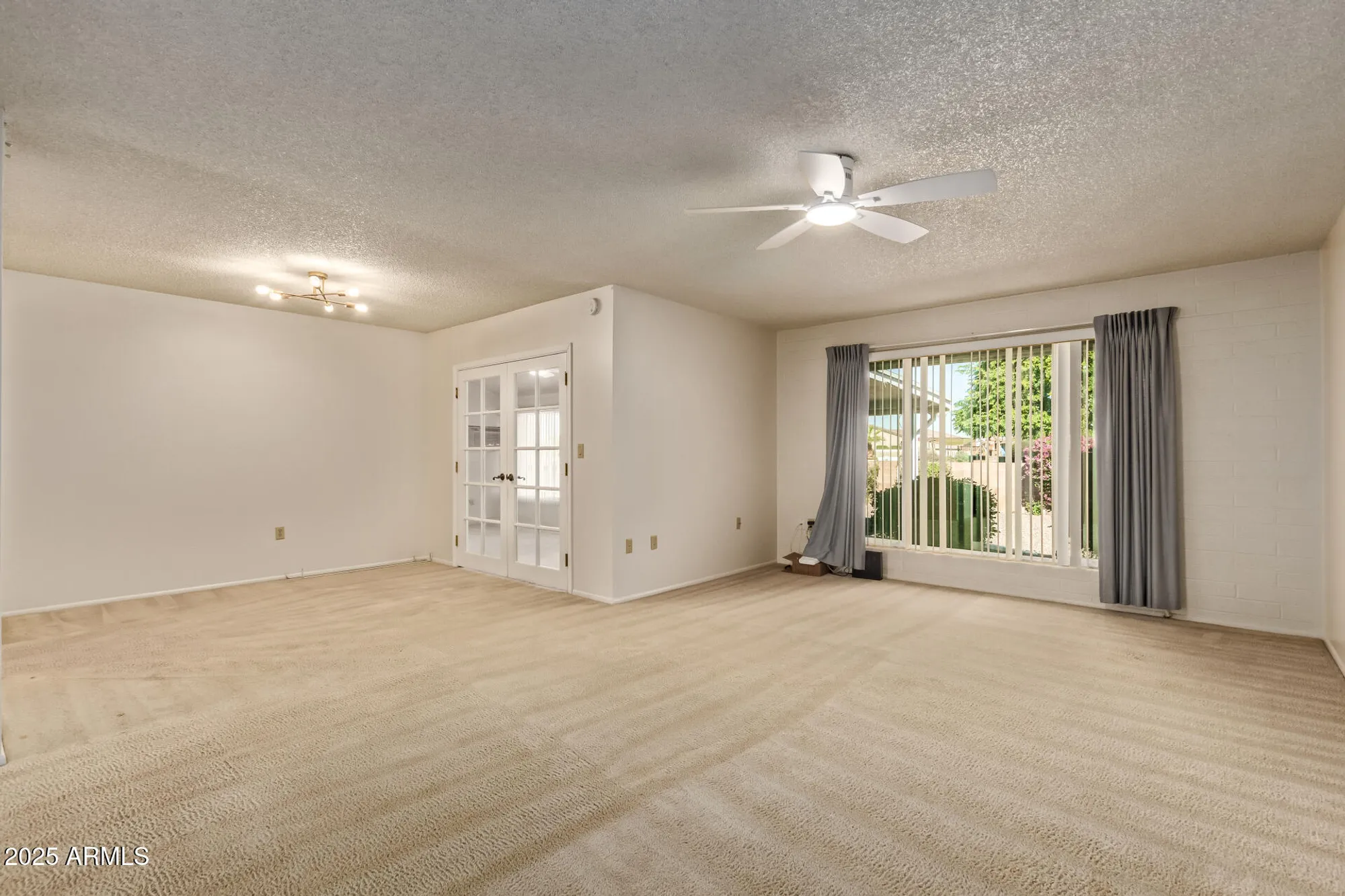 Property Slideshow image 10 of 33 | 10034 w concord ave, Sun City, AZ, 85351