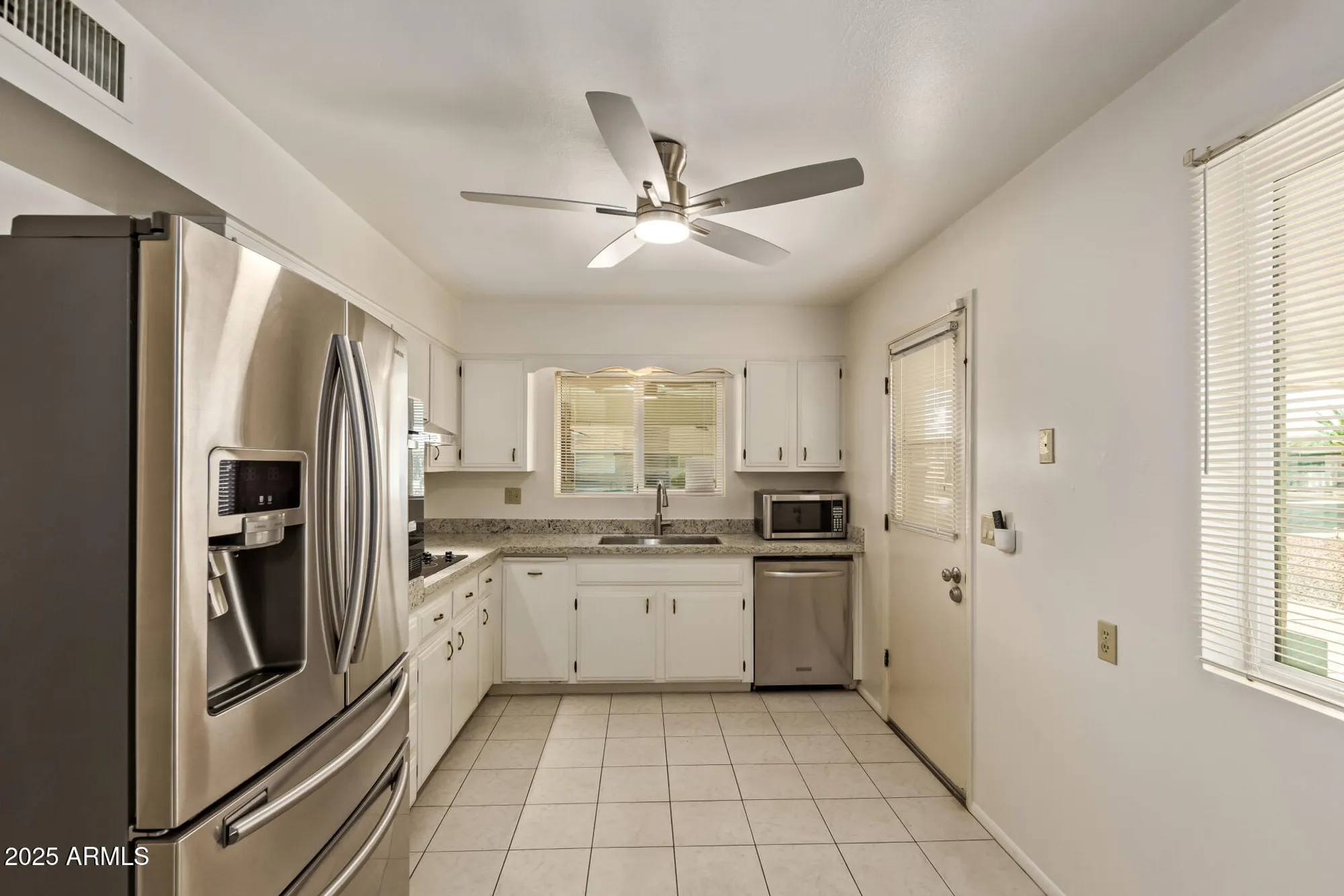 Property Slideshow image 14 of 33 | 10034 w concord ave, Sun City, AZ, 85351