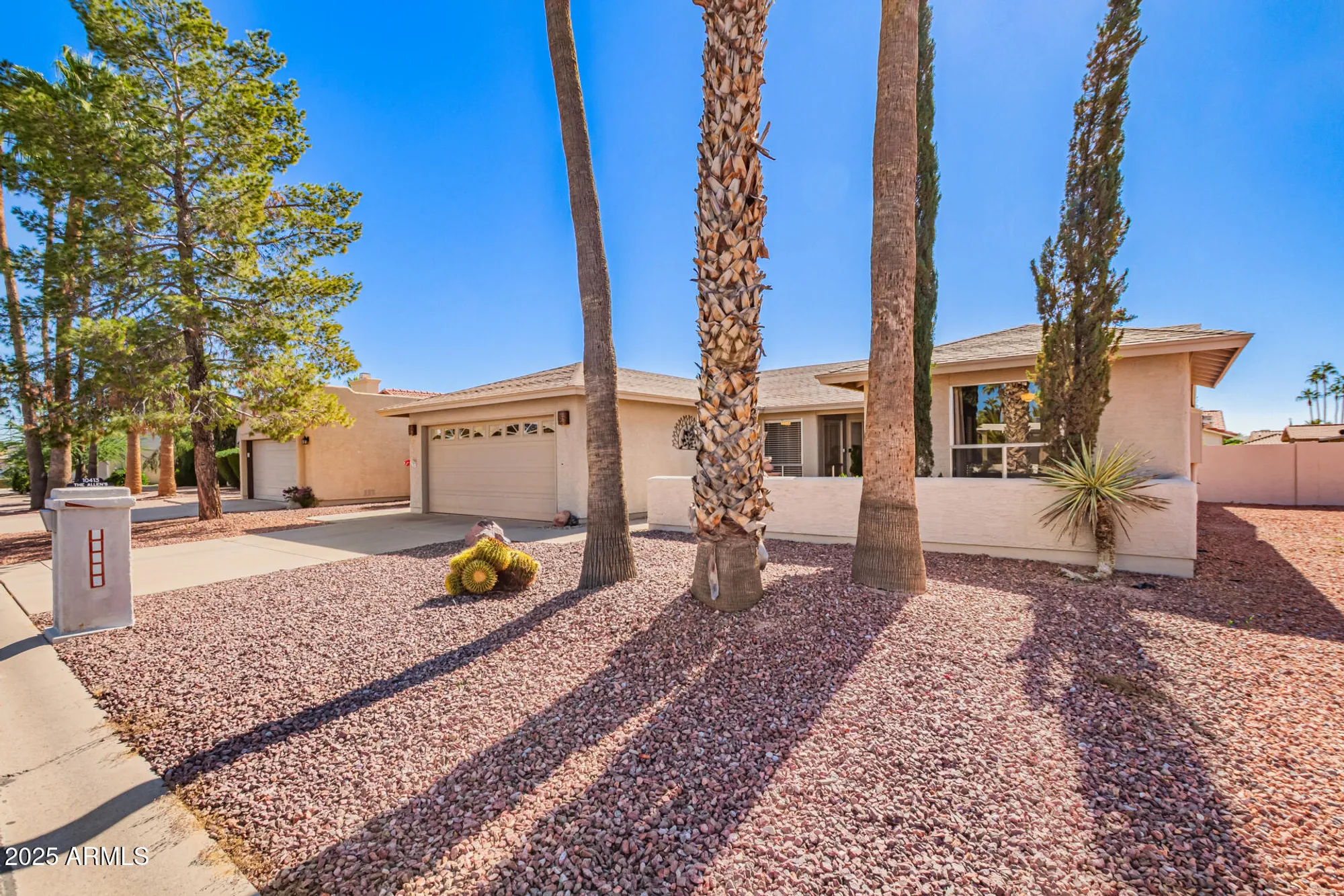 Property Slideshow image 4 of 53 | 10413 e silvertree dr, Sun Lakes, AZ, 85248