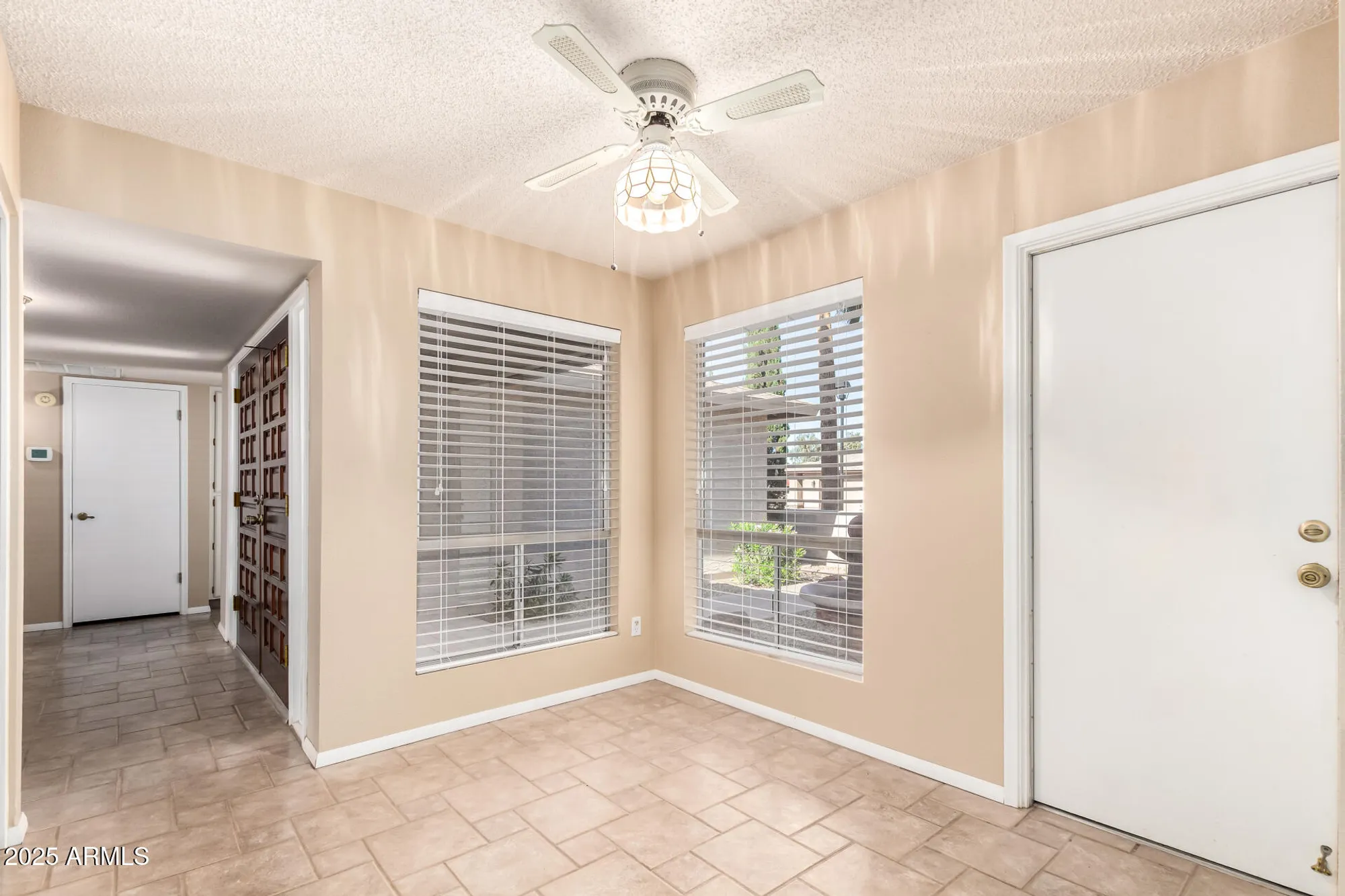 Property Slideshow image 15 of 53 | 10413 e silvertree dr, Sun Lakes, AZ, 85248