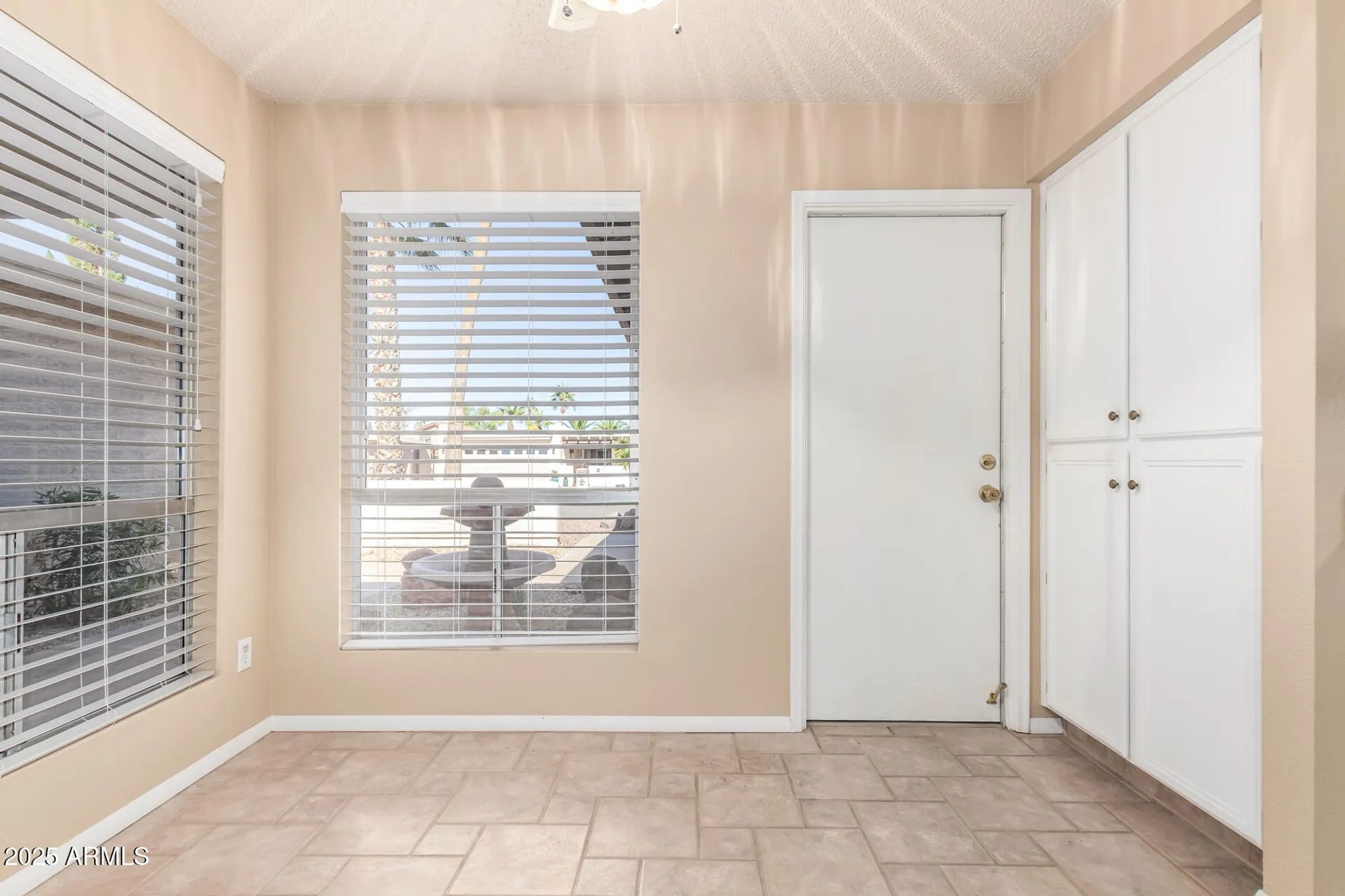 Property Slideshow image 19 of 53 | 10413 e silvertree dr, Sun Lakes, AZ, 85248