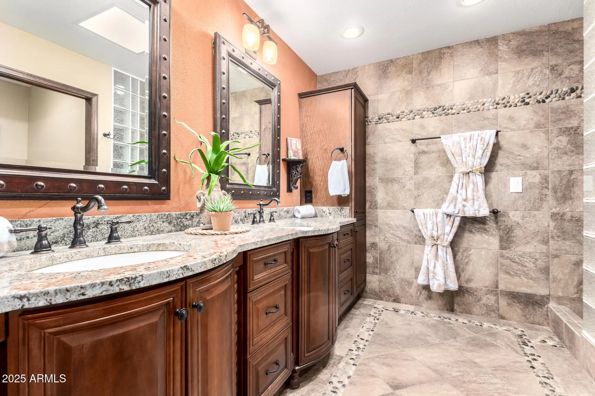 Property Slideshow image 29 of 53 | 10413 e silvertree dr, Sun Lakes, AZ, 85248