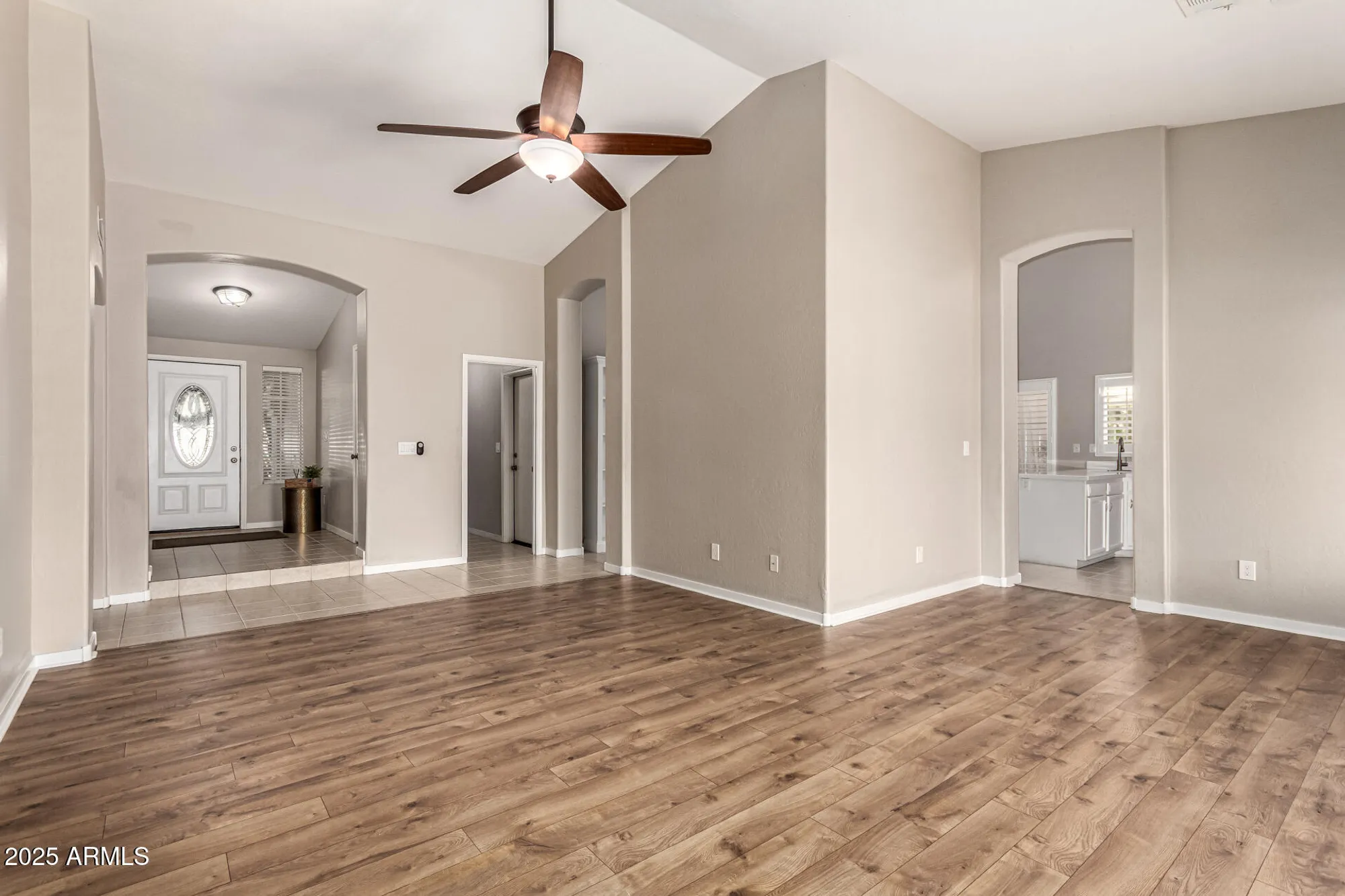 Property Slideshow image 7 of 45 | 11802 s 46th st, Phoenix, AZ, 85044