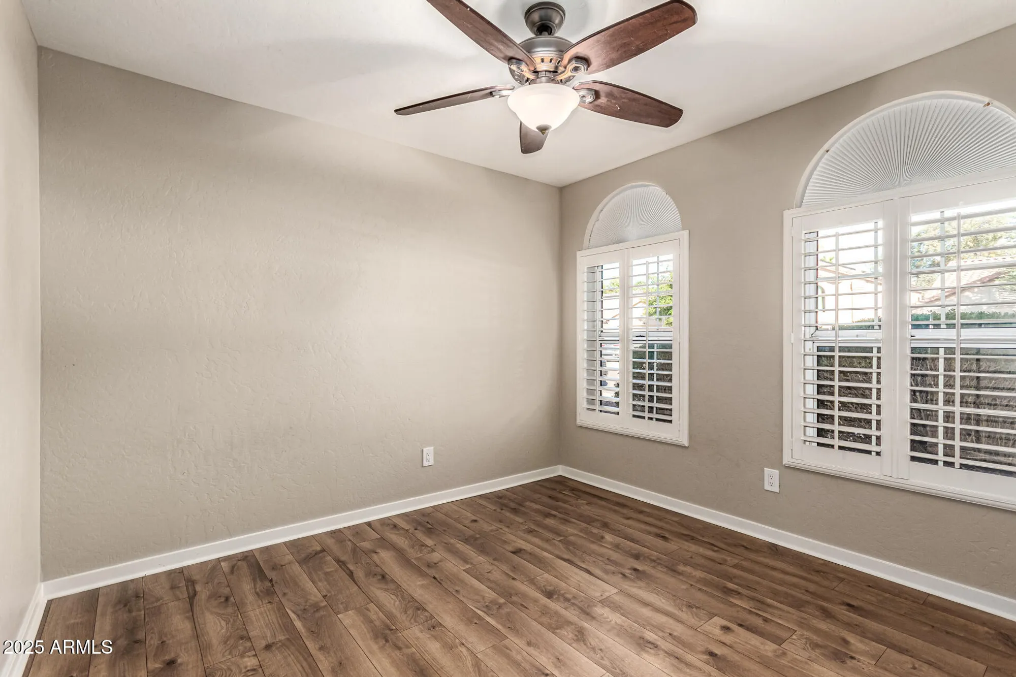 Property Slideshow image 28 of 45 | 11802 s 46th st, Phoenix, AZ, 85044