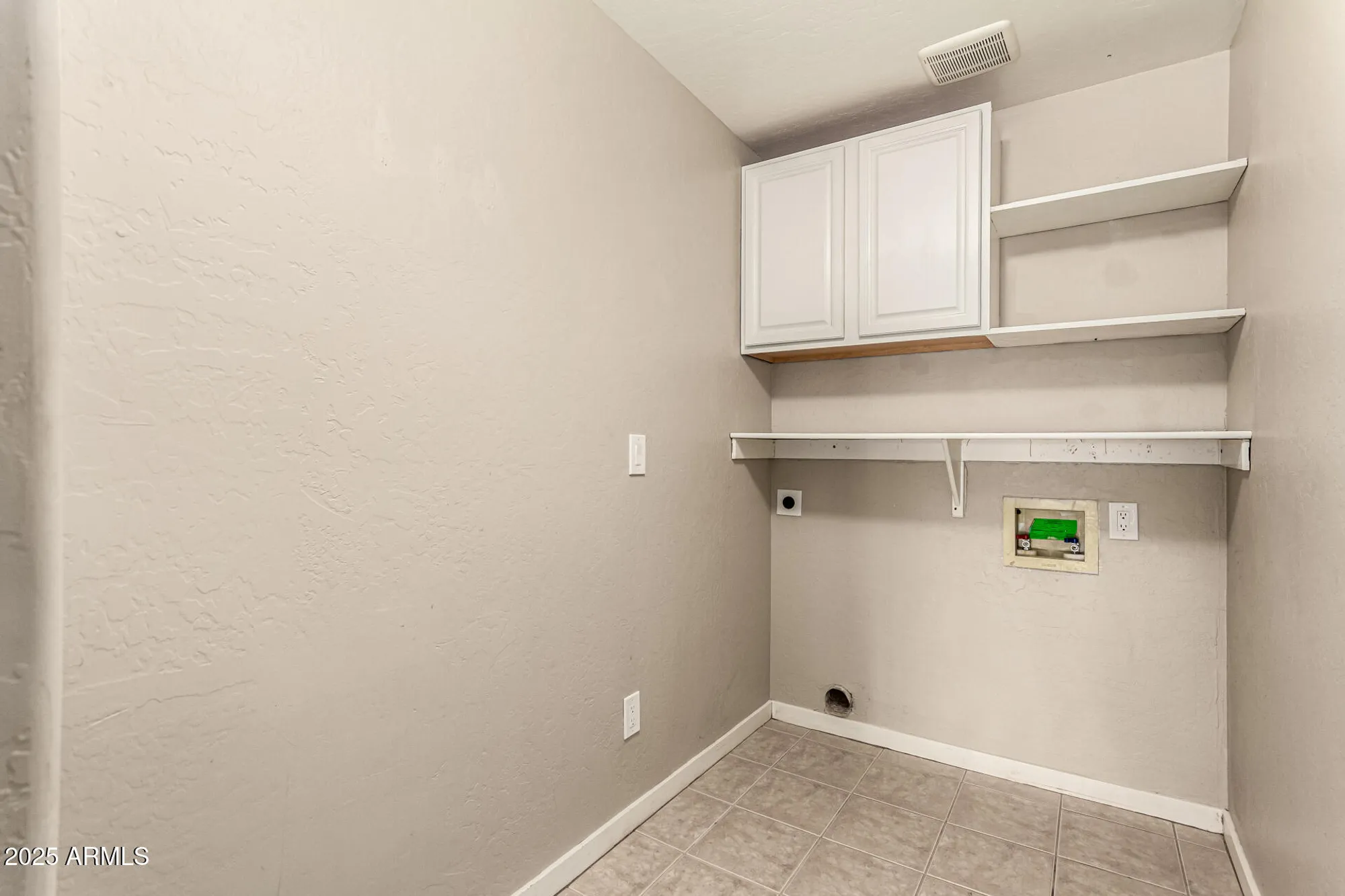 Property Slideshow image 38 of 45 | 11802 s 46th st, Phoenix, AZ, 85044