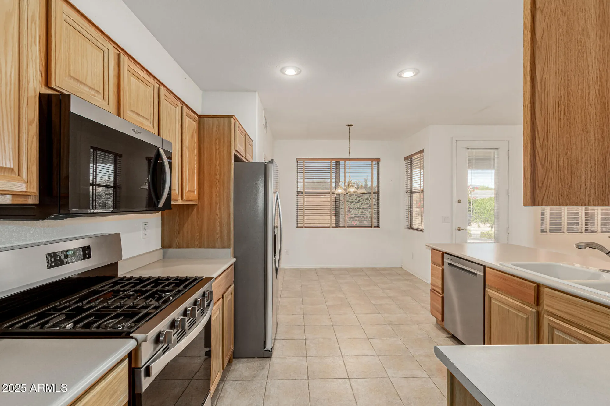 Property Slideshow image 24 of 45 | 17434 n javelina dr, Surprise, AZ, 85374