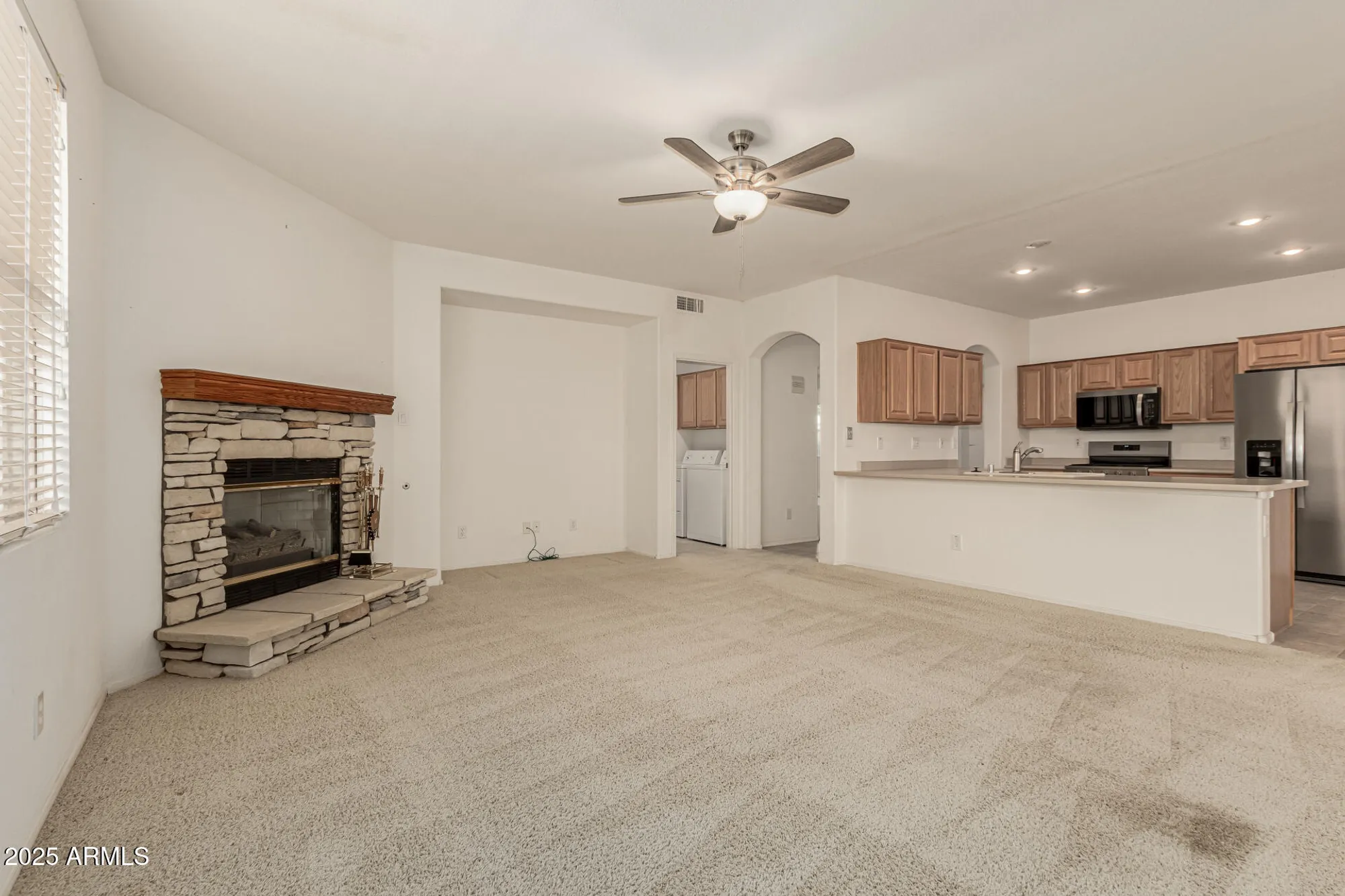 Property Slideshow image 17 of 45 | 17434 n javelina dr, Surprise, AZ, 85374