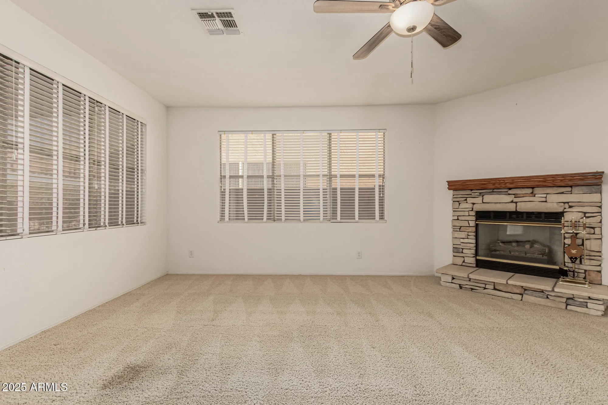 Property Slideshow image 18 of 45 | 17434 n javelina dr, Surprise, AZ, 85374