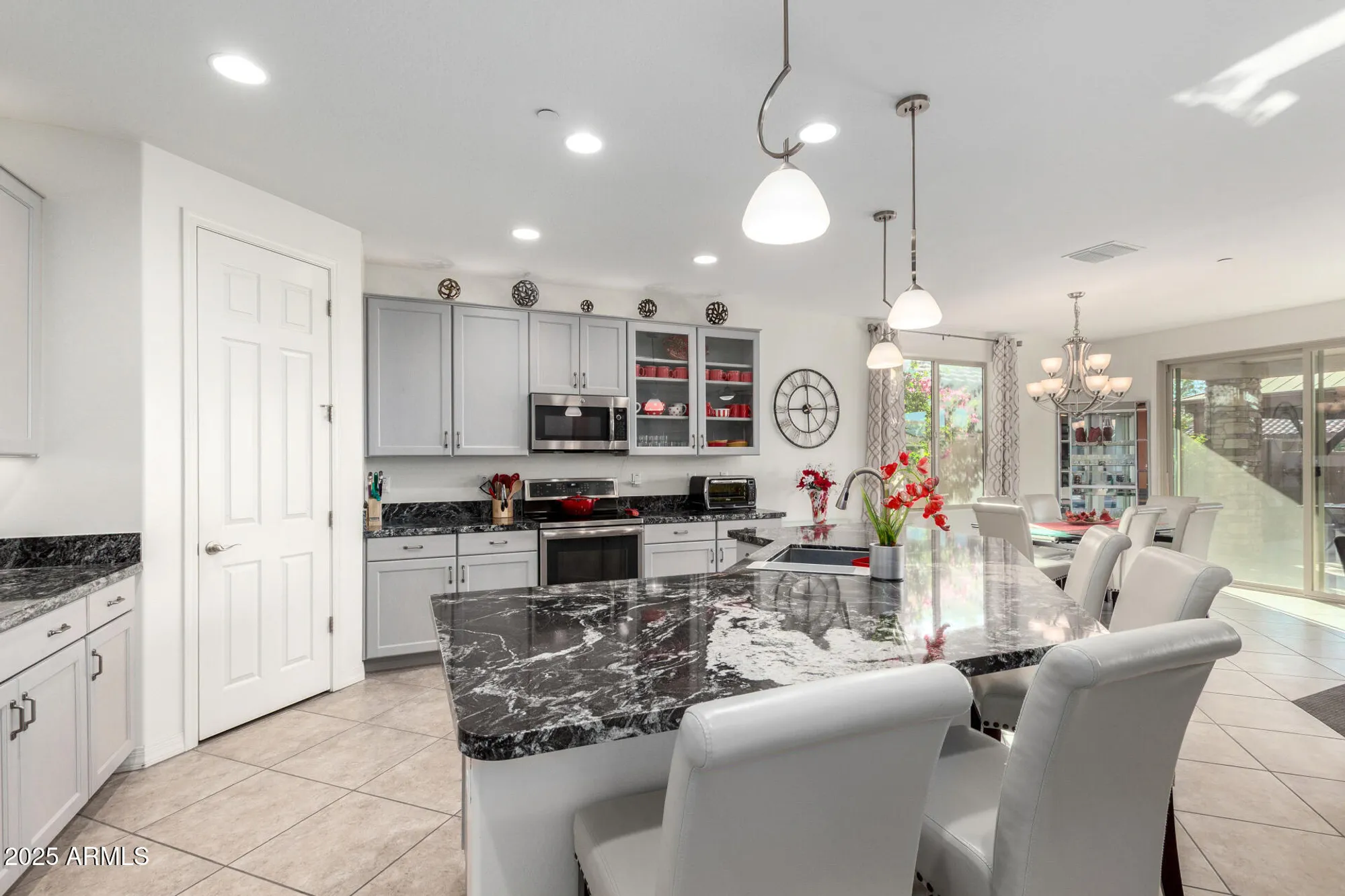 Property Slideshow image 3 of 17 | 15912 n 109th ave, Sun City, AZ, 85351