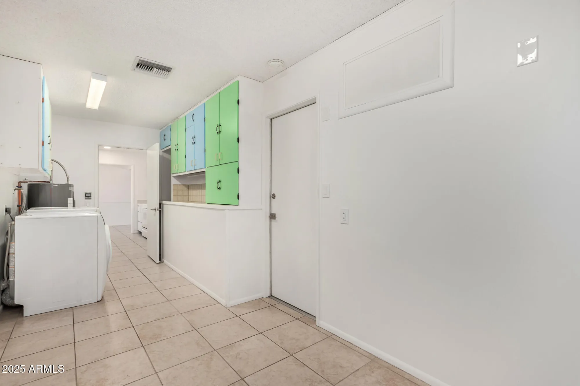 Property Slideshow image 23 of 29 | 9428 w cedar hill cir, Sun City, AZ, 85351